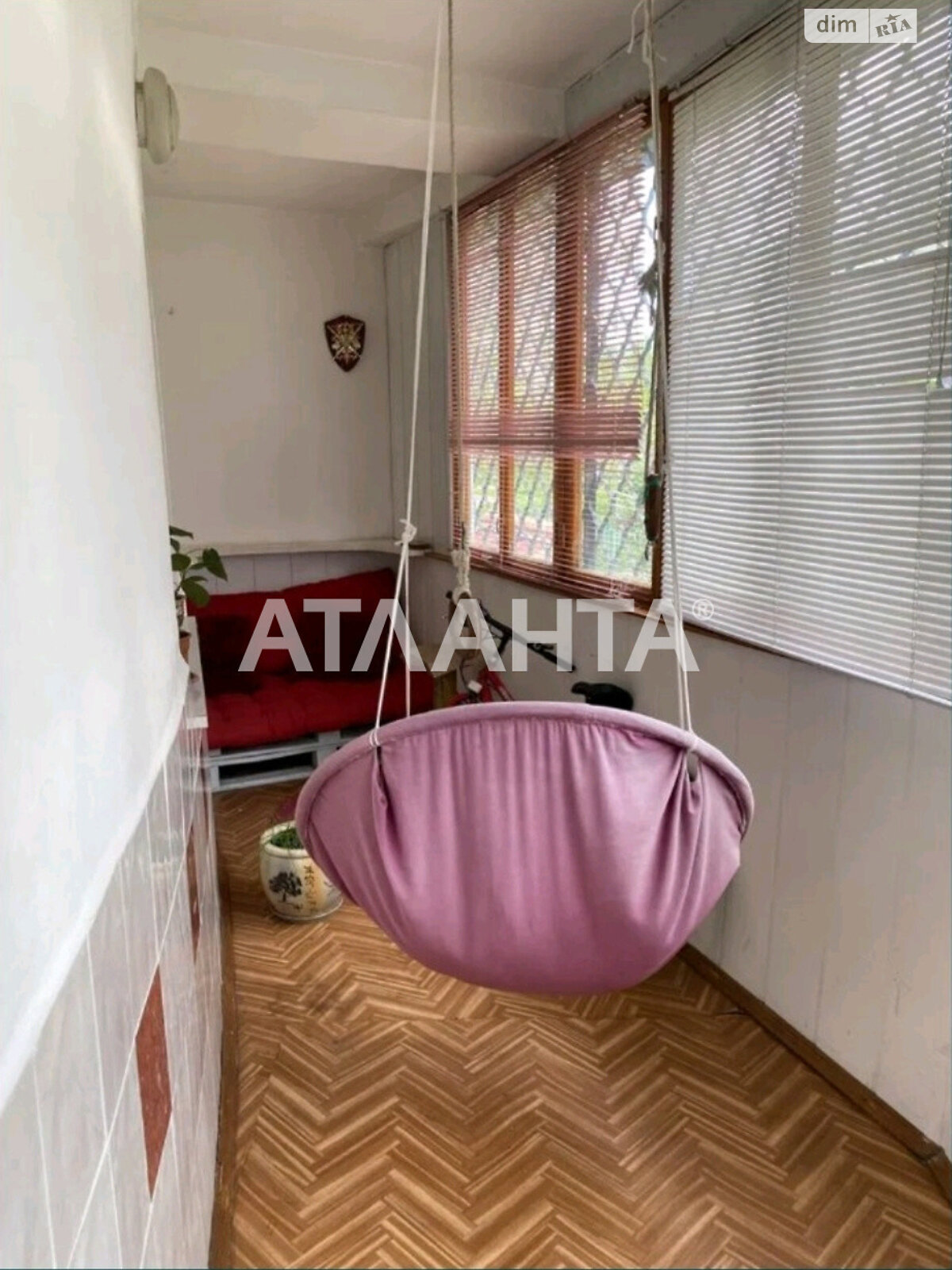 Продаж трикімнатної квартири в Одесі, на вул. Левітана, район Київський фото 2 Продаж трикімнатної квартири в Одесі, на вул. Левітана, район Київський фото 2