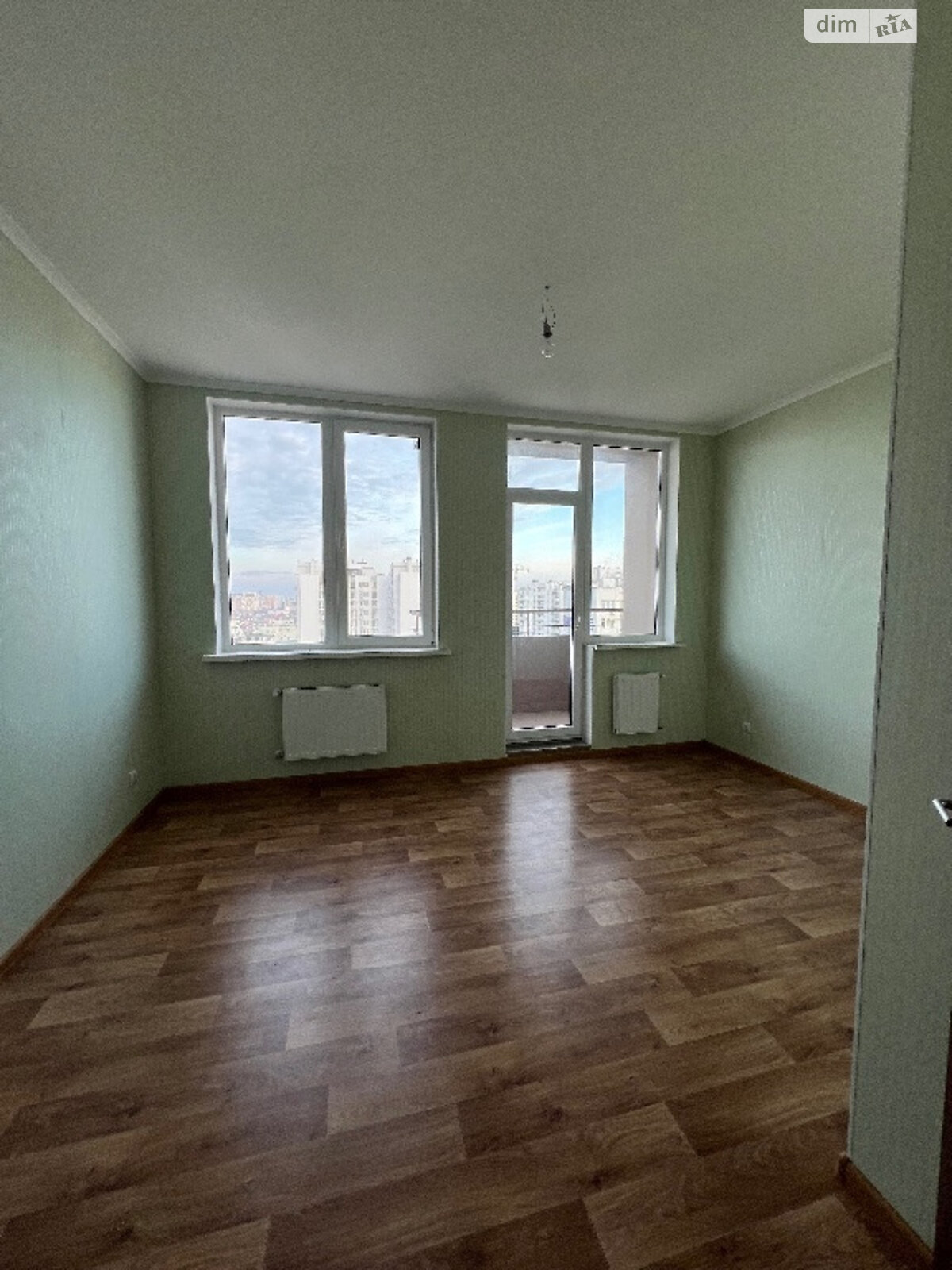 Продаж трикімнатної квартири в Одесі, на вул. Люстдорфська дорога, район Київський фото 1 Продаж трикімнатної квартири в Одесі, на вул. Люстдорфська дорога, район Київський фото 1