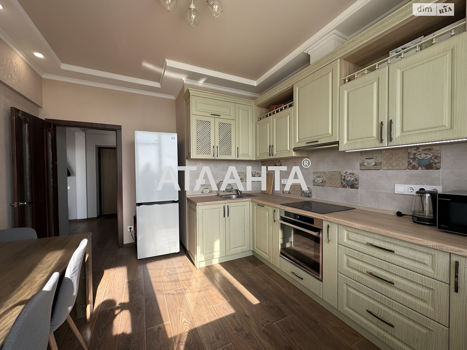 Продажа однокомнатной квартиры в Одессе, на ул. Люстдорфская дорога 90В, район Киевский фото 1 Продажа однокомнатной квартиры в Одессе, на ул. Люстдорфская дорога 90В, район Киевский фото 1