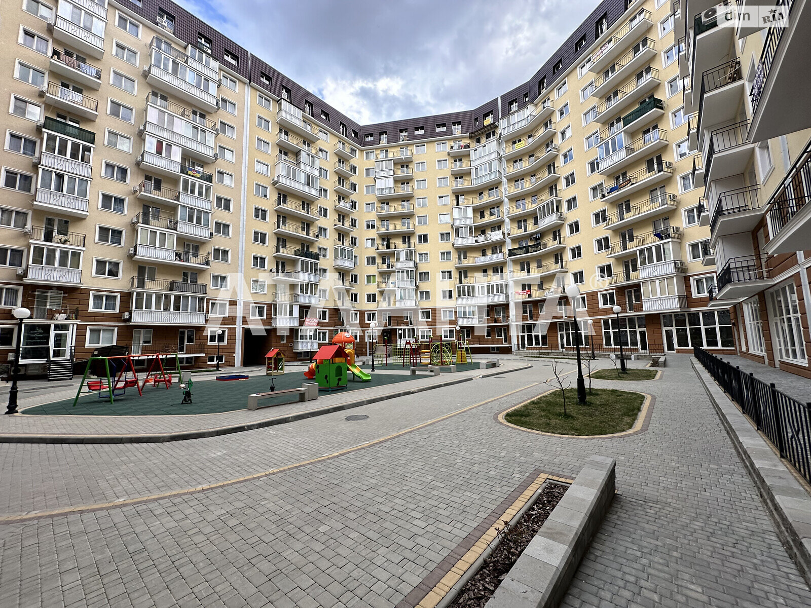 Продажа однокомнатной квартиры в Одессе, на ул. Люстдорфская дорога 100Г, район Киевский фото 1 Продажа однокомнатной квартиры в Одессе, на ул. Люстдорфская дорога 100Г, район Киевский фото 1