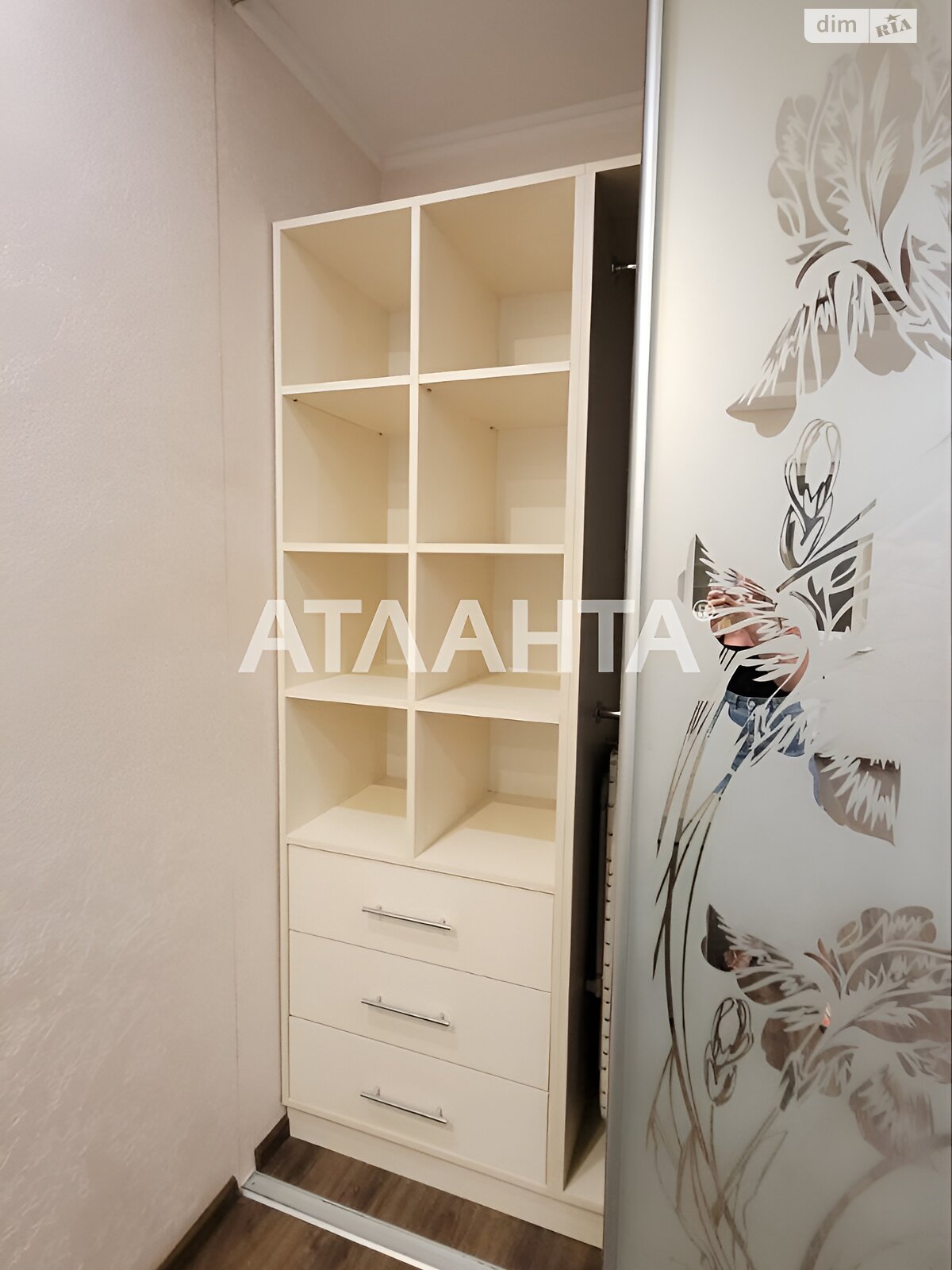 Продаж однокімнатної квартири в Одесі, на вул. Люстдорфська дорога 114Е, район Київський фото 1 Продаж однокімнатної квартири в Одесі, на вул. Люстдорфська дорога 114Е, район Київський фото 1