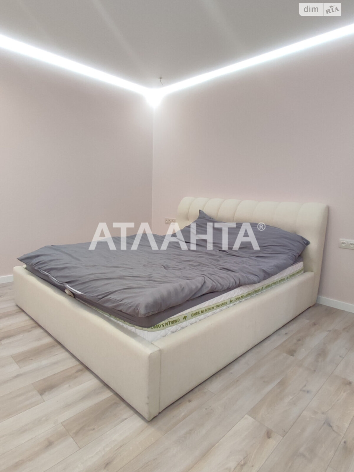 Продажа трехкомнатной квартиры в Одессе, на ул. Люстдорфская дорога 55/6, район Киевский фото 1 Продажа трехкомнатной квартиры в Одессе, на ул. Люстдорфская дорога 55/6, район Киевский фото 1