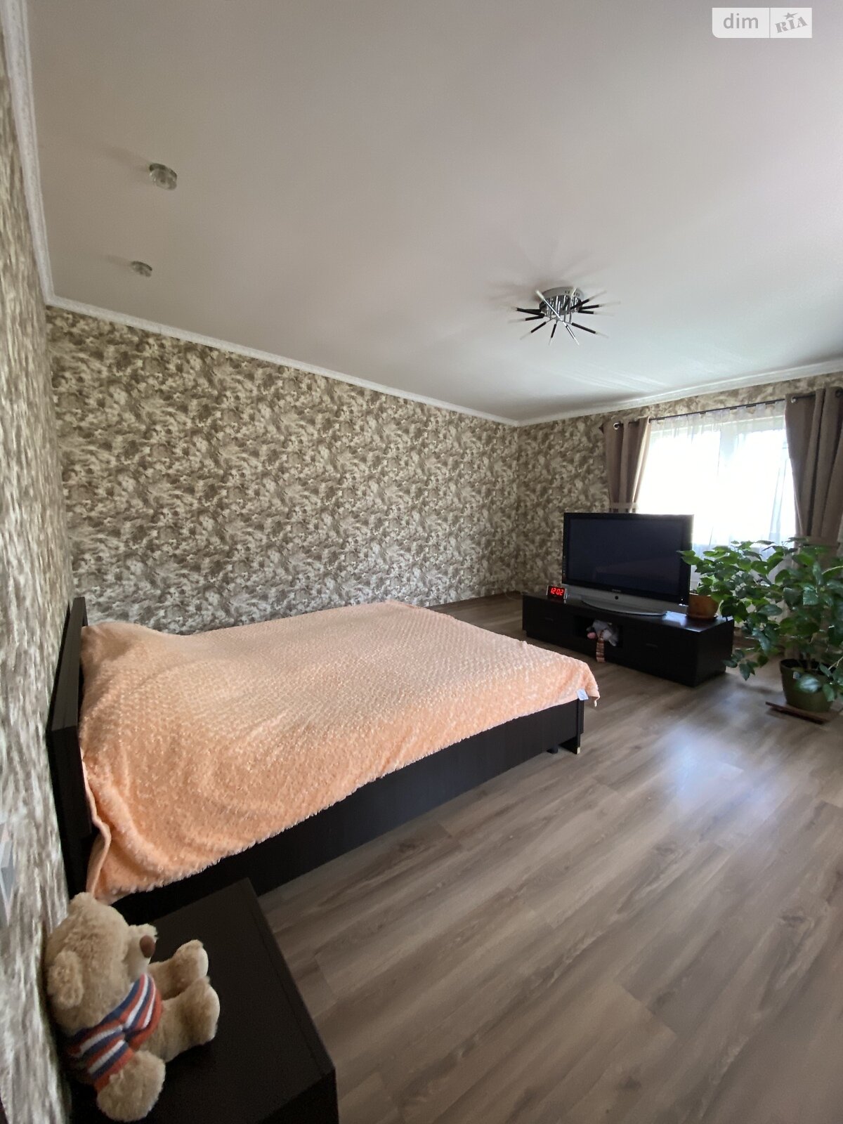 Продаж трикімнатної квартири в Одесі, на вул. Люстдорфська дорога 27, район Київський фото 1 Продаж трикімнатної квартири в Одесі, на вул. Люстдорфська дорога 27, район Київський фото 1