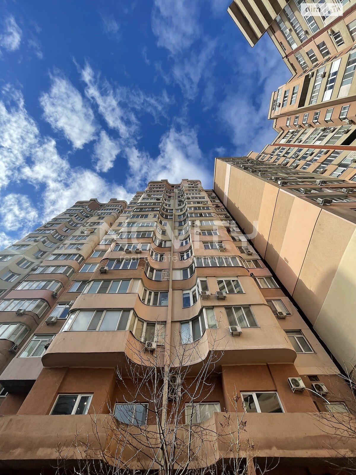 Продажа однокомнатной квартиры в Одессе, на просп. Небесной Сотни 3А, район Киевский фото 1
