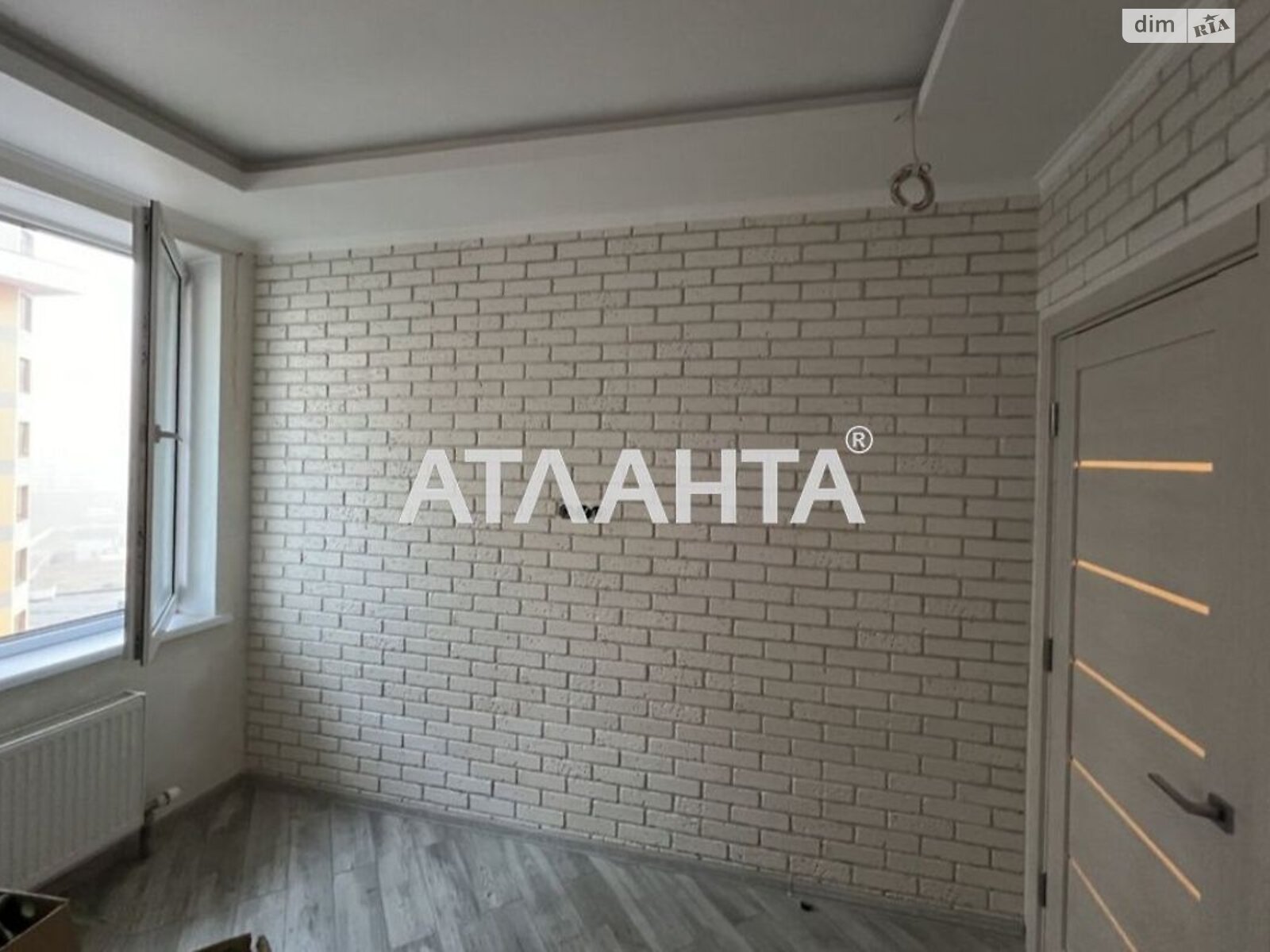 Продаж однокімнатної квартири в Одесі, на просп. Небесної Сотні 111, район Київський фото 1