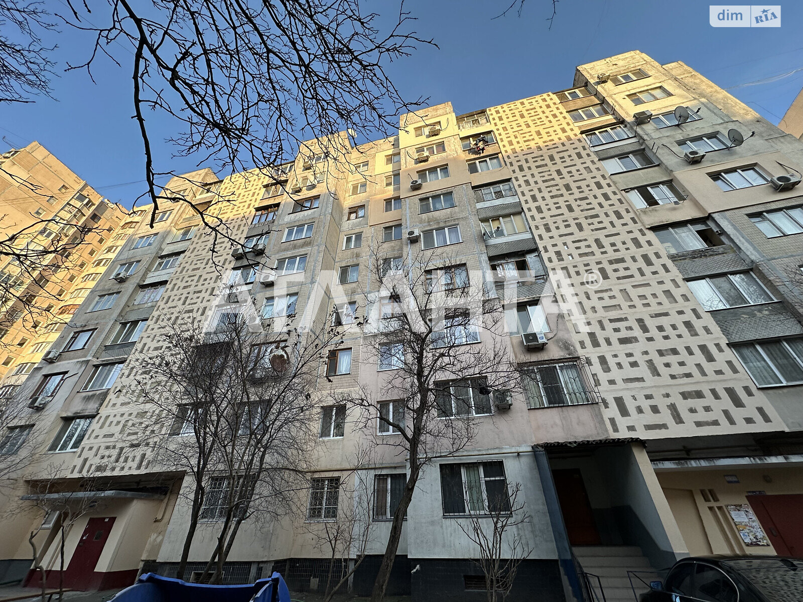 Продаж трикімнатної квартири в Одесі, на просп. Небесної Сотні, район Київський фото 1 Продаж трикімнатної квартири в Одесі, на просп. Небесної Сотні, район Київський фото 1