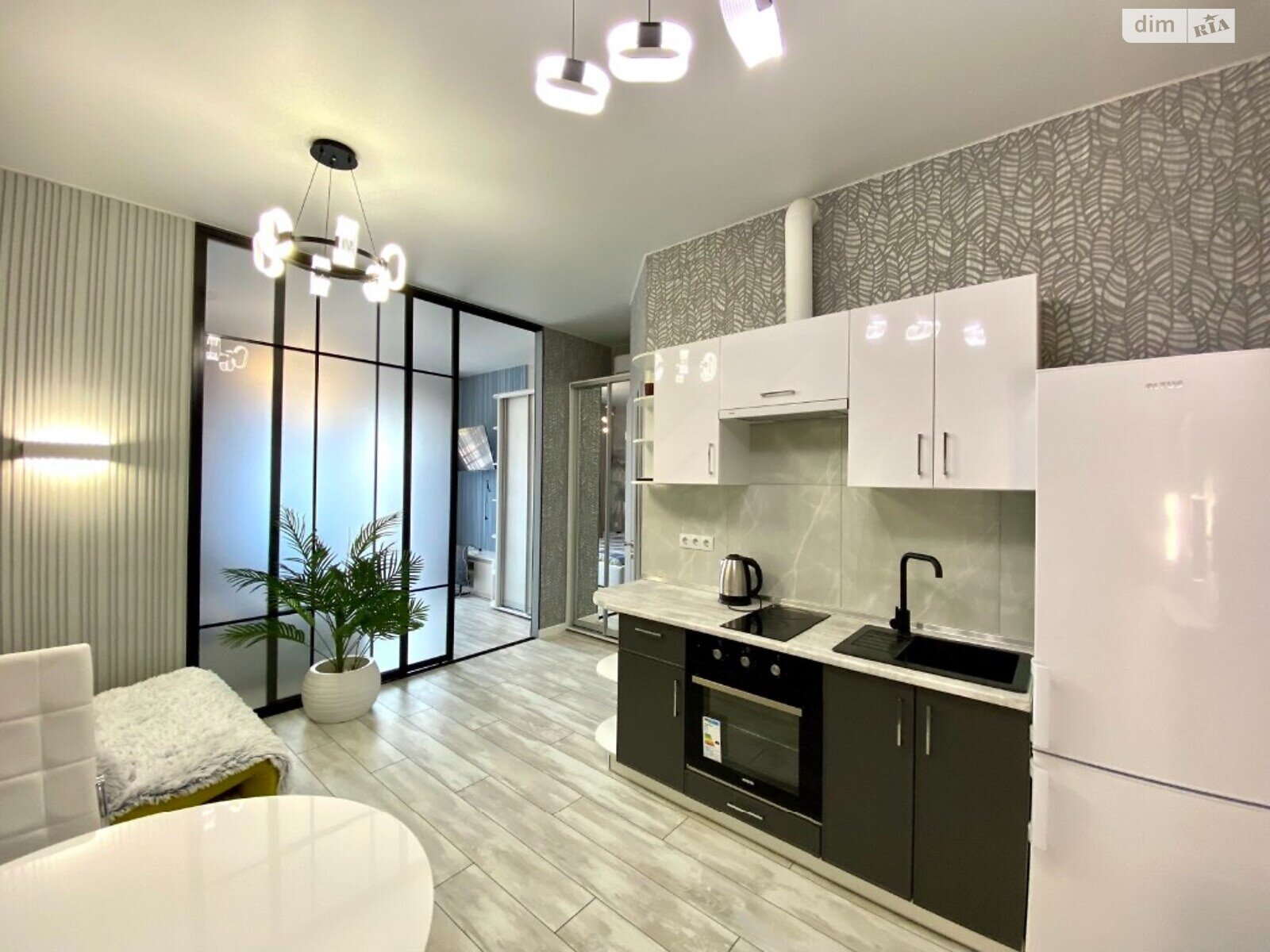Продажа однокомнатной квартиры в Одессе, на пер. Маячный 7, район Киевский фото 1 Продажа однокомнатной квартиры в Одессе, на пер. Маячный 7, район Киевский фото 1