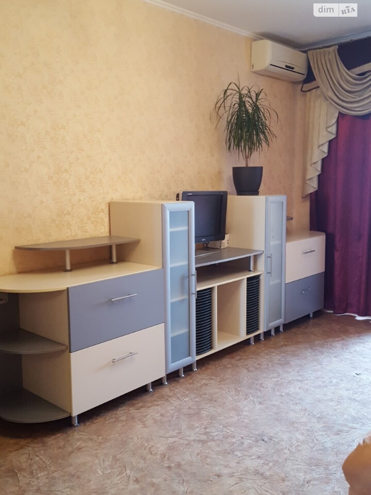 Продаж однокімнатної квартири в Одесі, на просп. Небесної Сотні, район Київський фото 1 Продаж однокімнатної квартири в Одесі, на просп. Небесної Сотні, район Київський фото 1