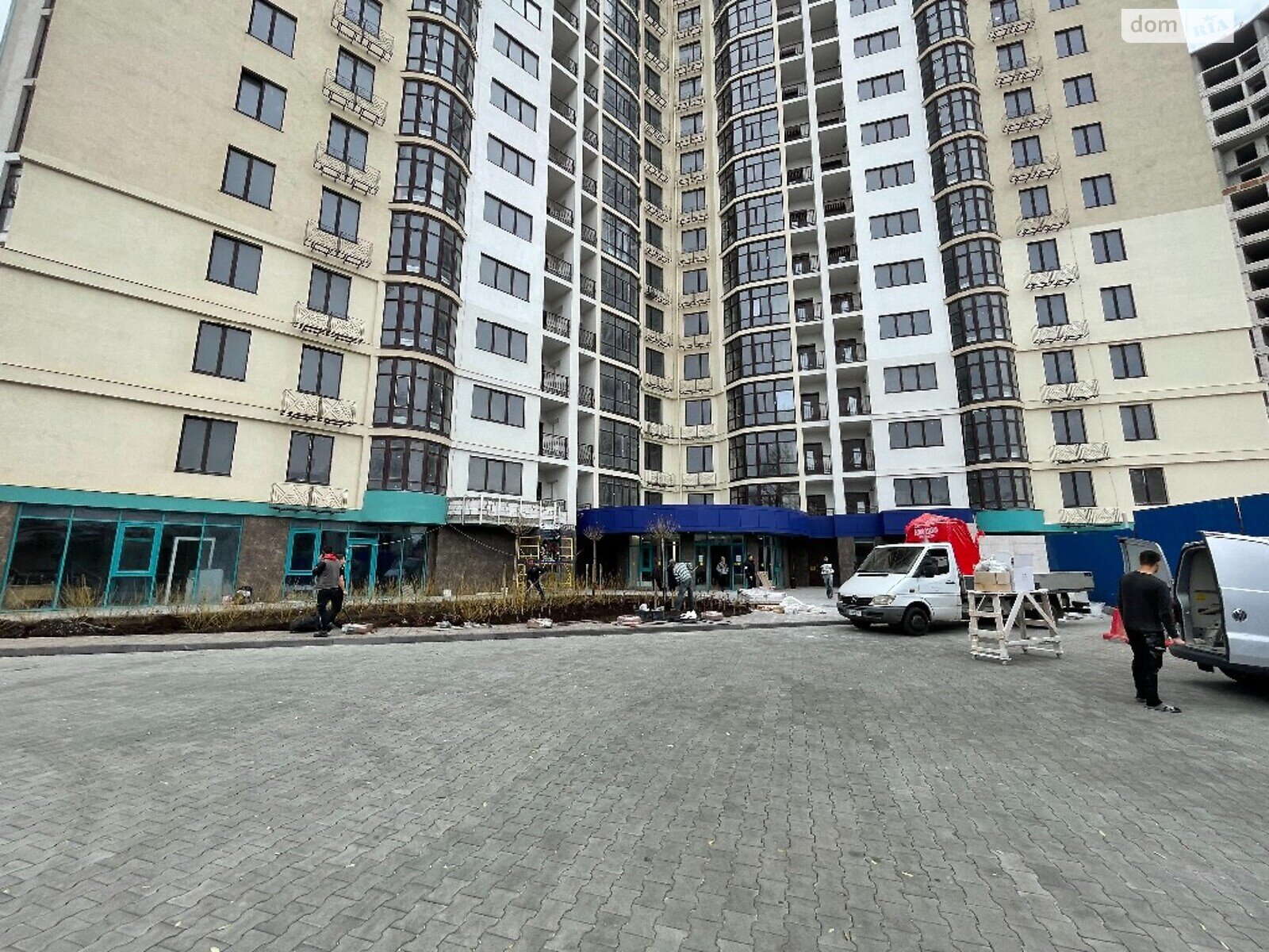 Продажа четырехкомнатной квартиры в Одессе, на дор. Фонтанская 118А, район Киевский фото 1