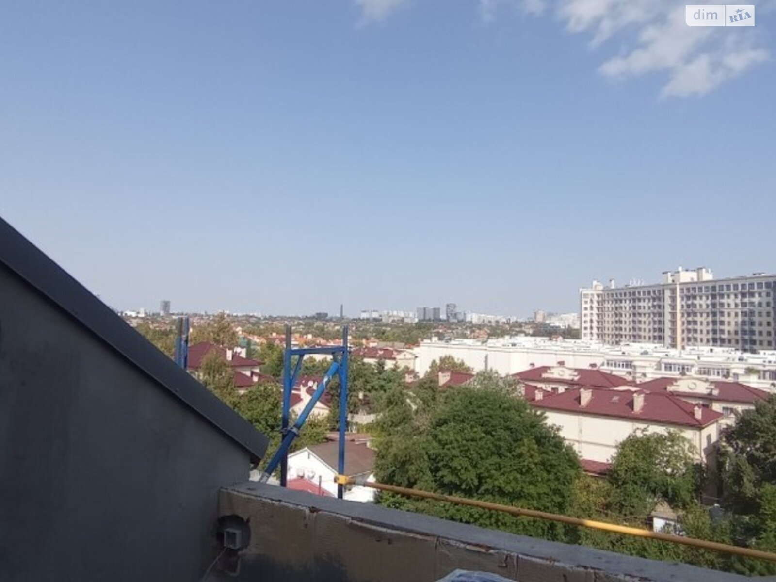 Продаж трикімнатної квартири в Одесі, на дор. Фонтанська, район Київський фото 1