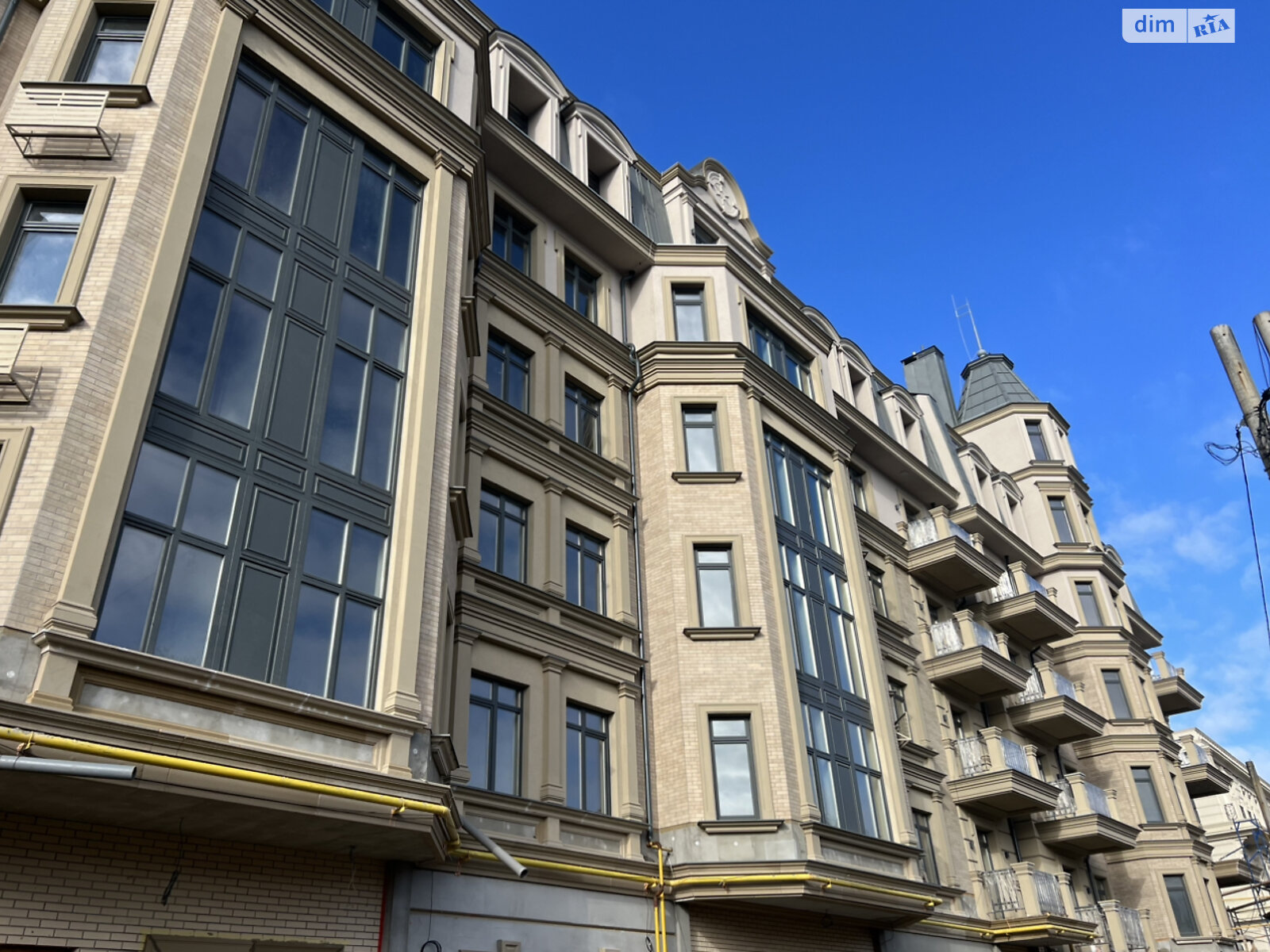 Продаж чотирикімнатної квартири в Одесі, на дор. Фонтанська, район Київський фото 1