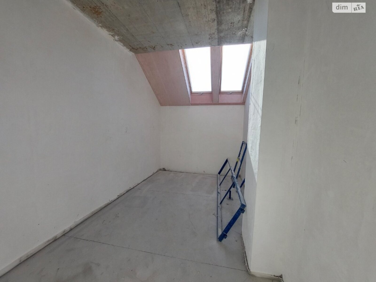 Продаж трикімнатної квартири в Одесі, на дор. Фонтанська, район Київський фото 1 Продаж трикімнатної квартири в Одесі, на дор. Фонтанська, район Київський фото 1