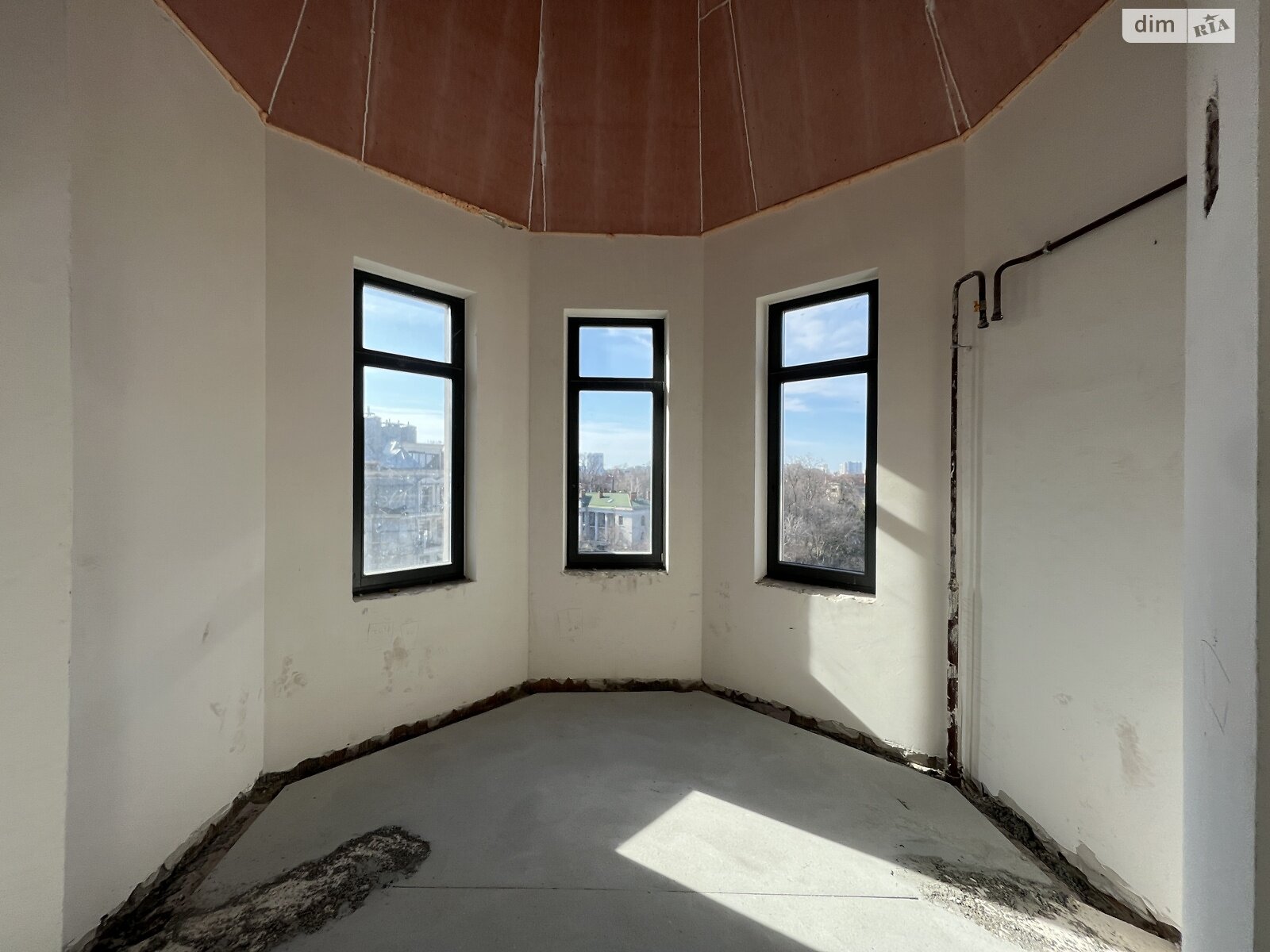 Продаж чотирикімнатної квартири в Одесі, на дор. Фонтанська, район Київський фото 1