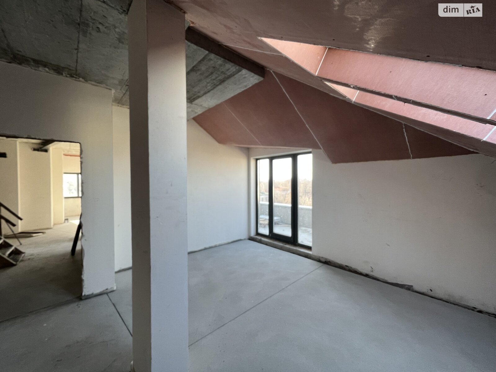 Продаж чотирикімнатної квартири в Одесі, на дор. Фонтанська, район Київський фото 1