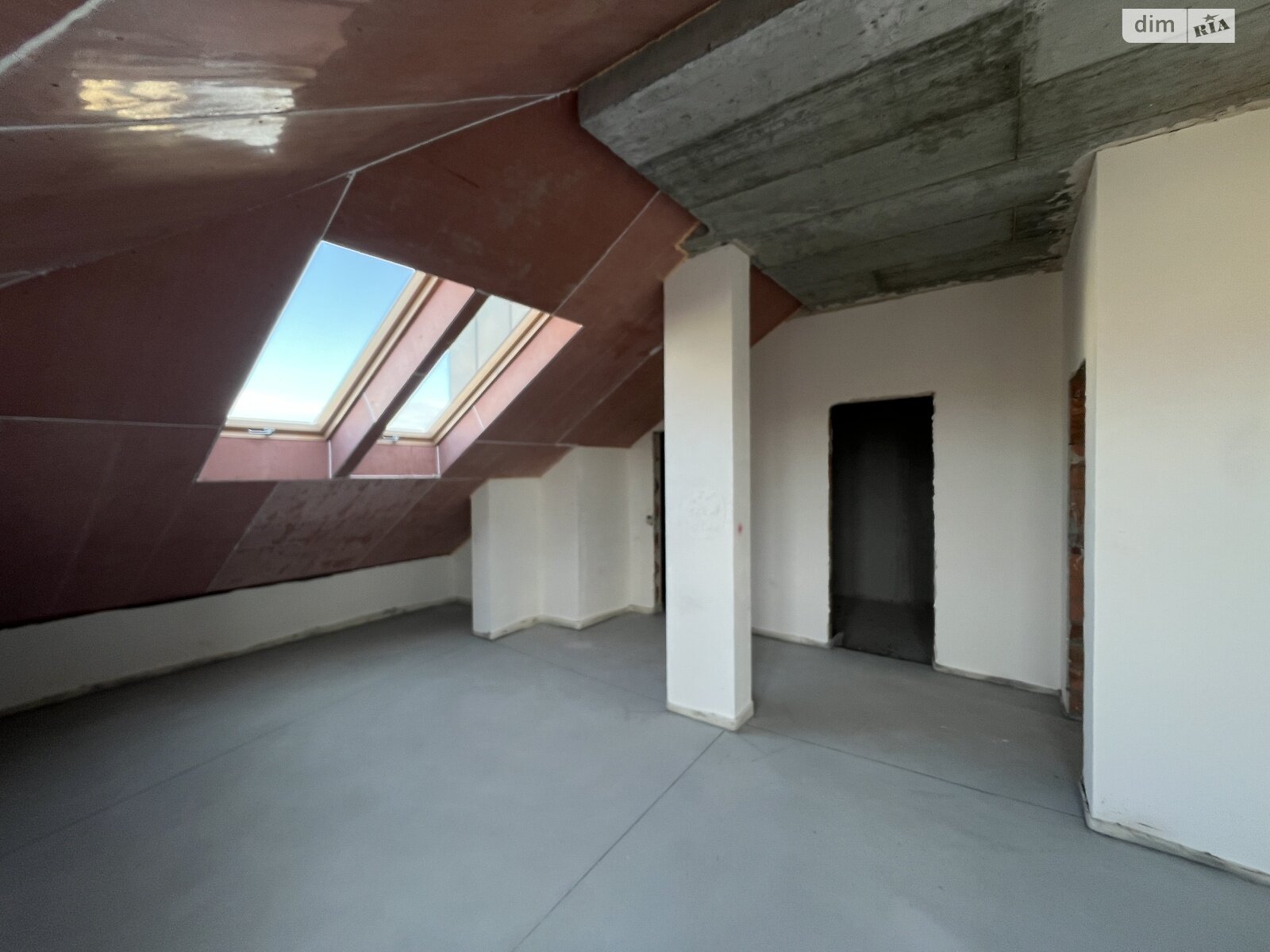 Продаж чотирикімнатної квартири в Одесі, на дор. Фонтанська, район Київський фото 1