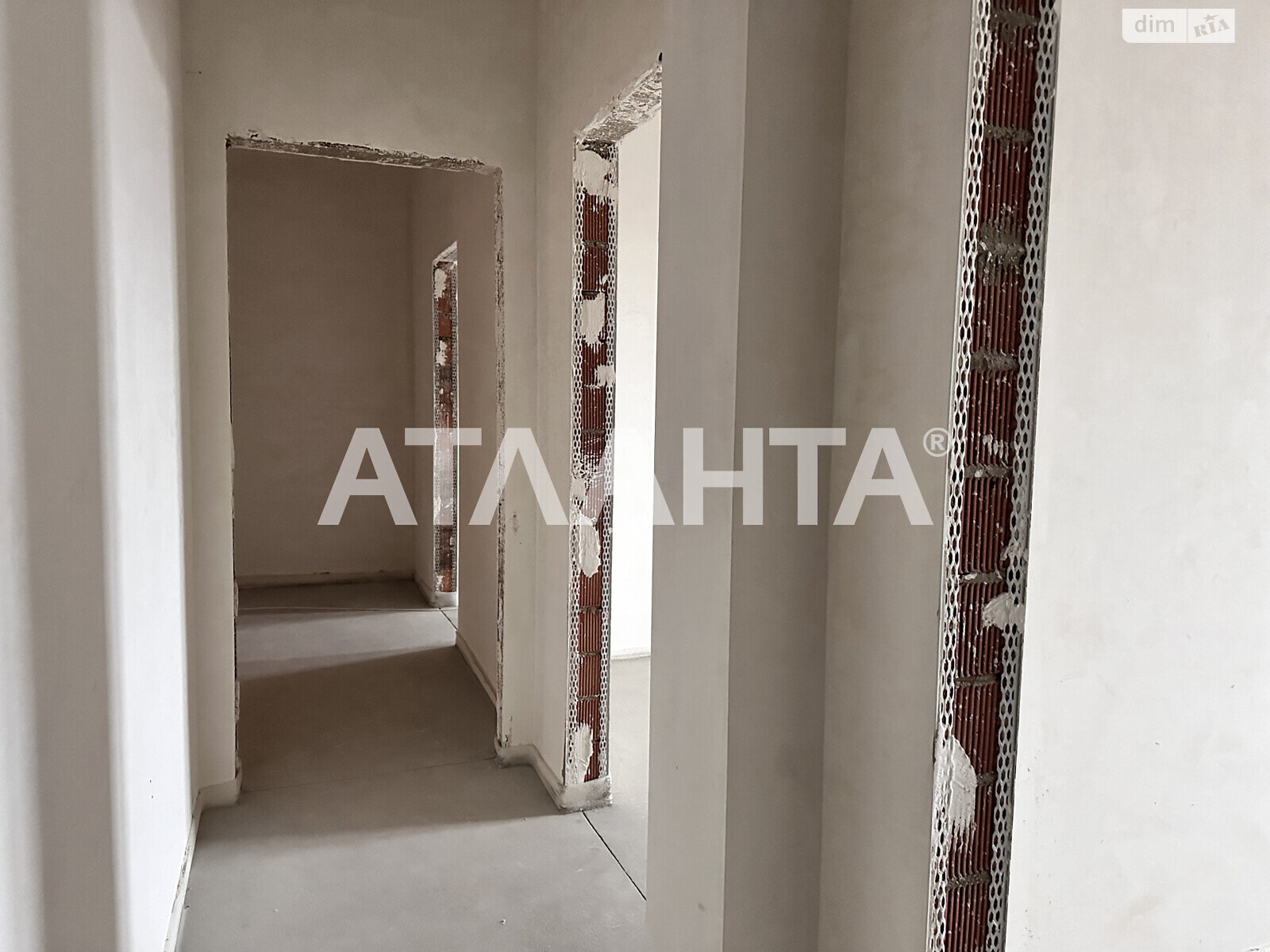 Продаж трикімнатної квартири в Одесі, на дор. Фонтанська, район Київський фото 2 Продаж трикімнатної квартири в Одесі, на дор. Фонтанська, район Київський фото 2