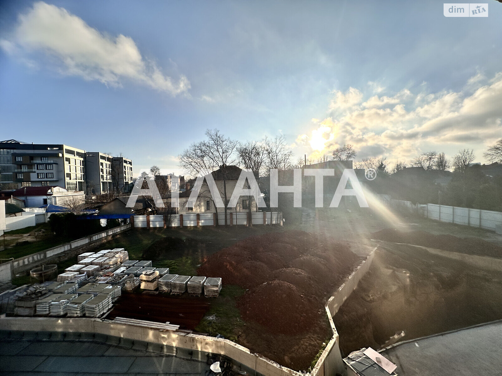 Продаж двокімнатної квартири в Одесі, на дор. Фонтанська, район Київський фото 2 Продаж двокімнатної квартири в Одесі, на дор. Фонтанська, район Київський фото 2