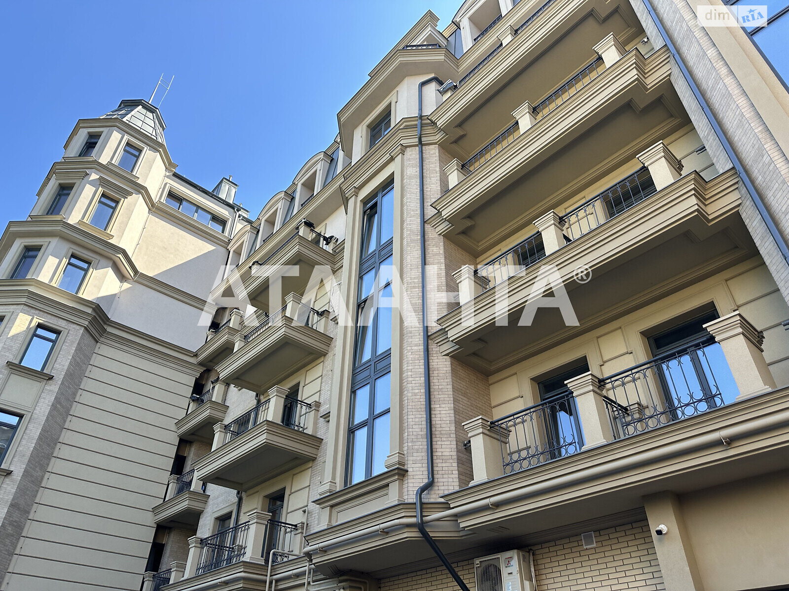 Продажа трехкомнатной квартиры в Одессе, на дор. Фонтанская, район Киевский фото 2 Продажа трехкомнатной квартиры в Одессе, на дор. Фонтанская, район Киевский фото 2