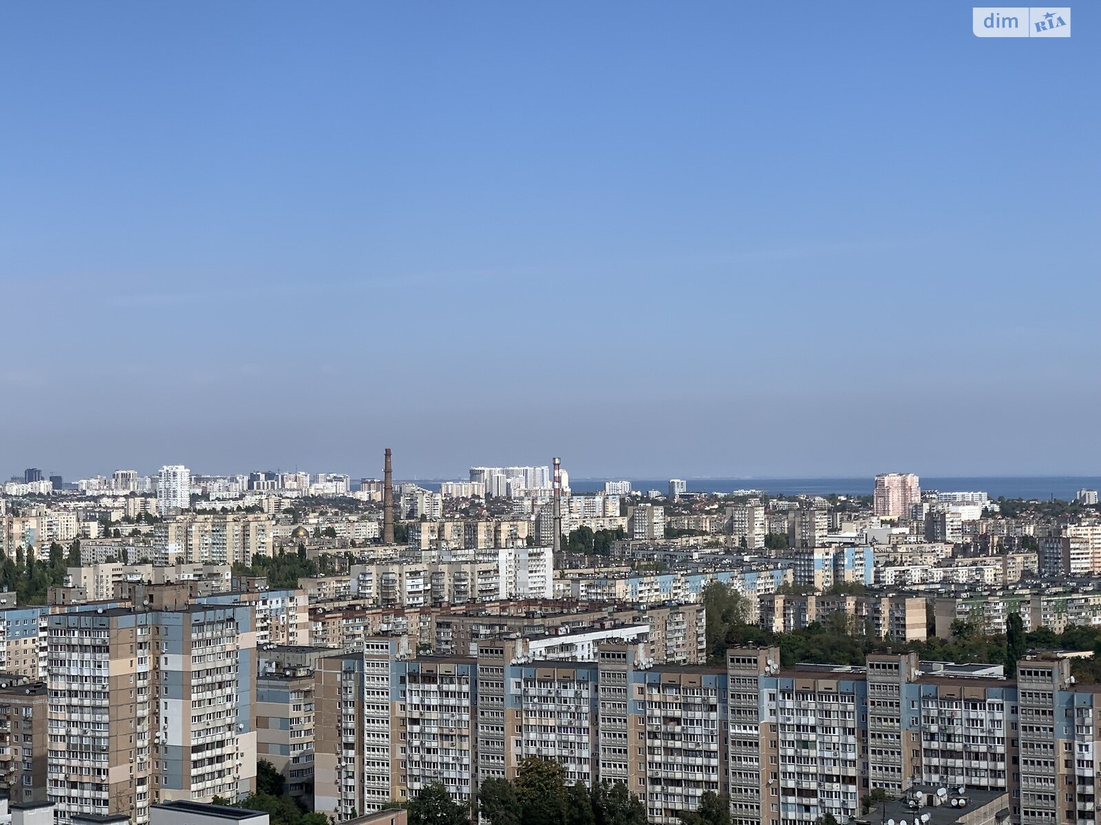 Продаж трикімнатної квартири в Одесі, на вул. Спортивна, район Київський фото 1