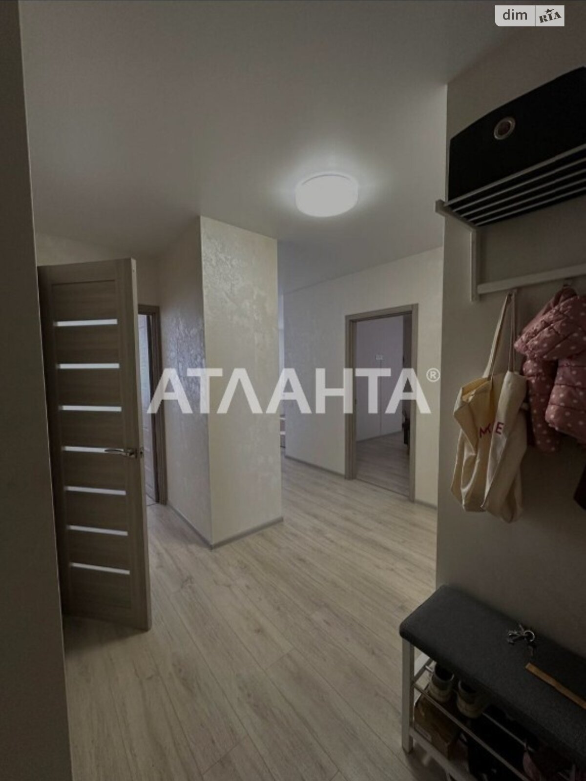 Продажа двухкомнатной квартиры в Одессе, на мас. Радужный, район Киевский фото 1