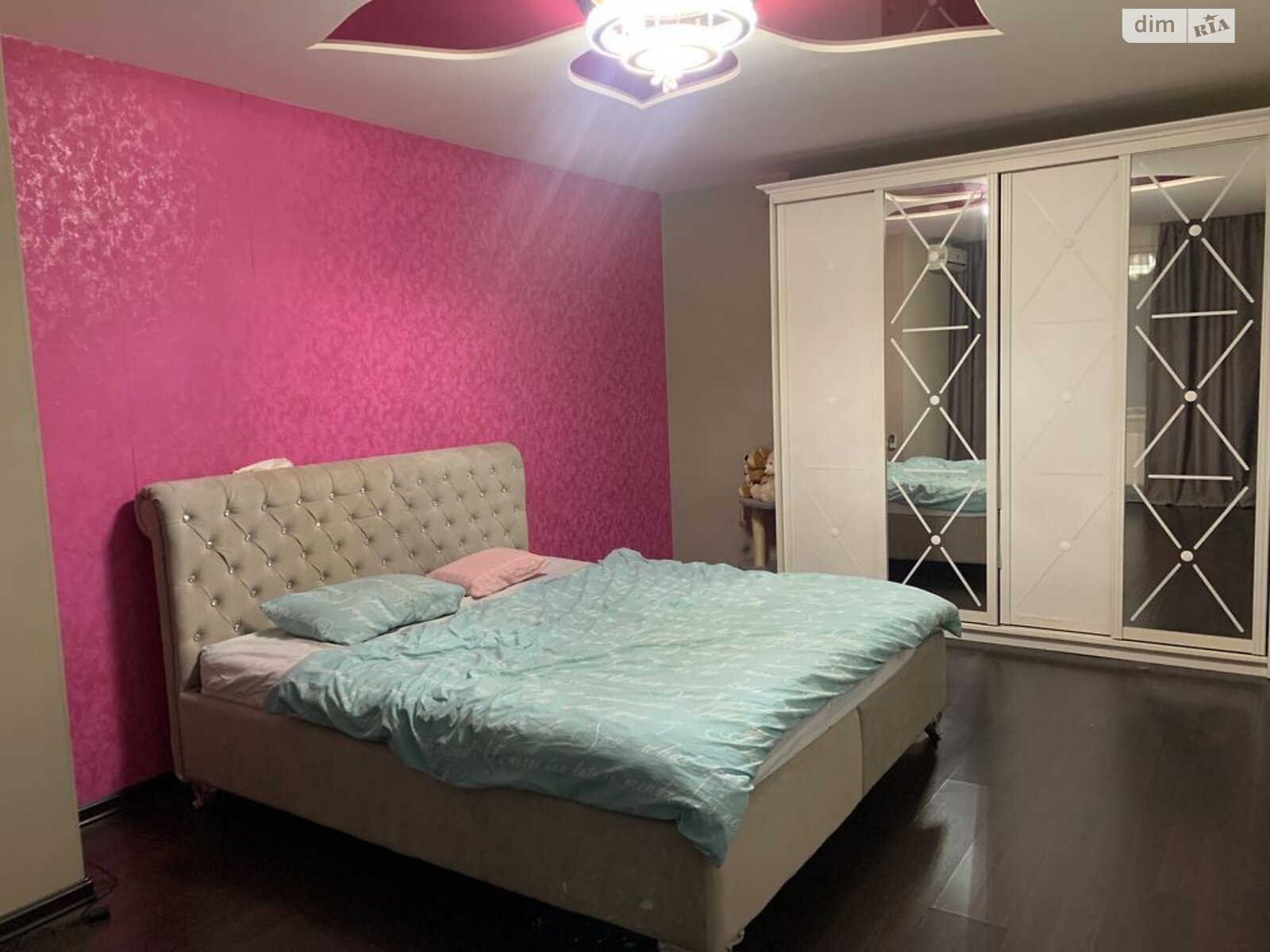 Продаж двокімнатної квартири в Одесі, на мас. Радужний, район Київський фото 1