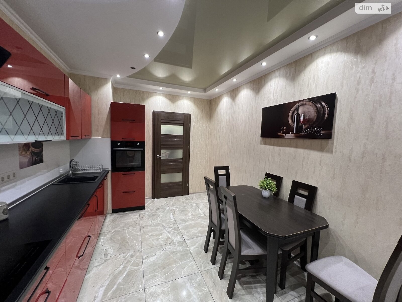 Продаж трикімнатної квартири в Одесі, на мас. Радужний 13, район Київський фото 1