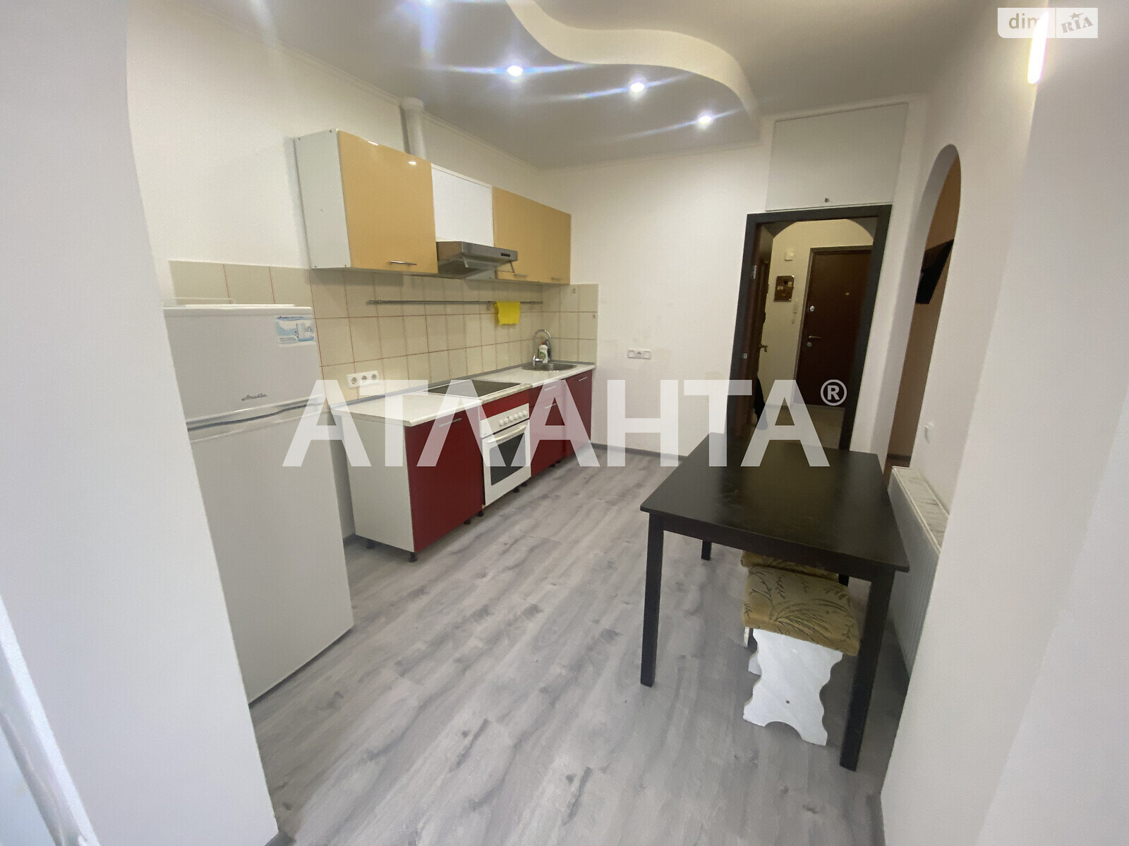 Продаж однокімнатної квартири в Одесі, на мас. Радужний 7В, район Київський фото 1