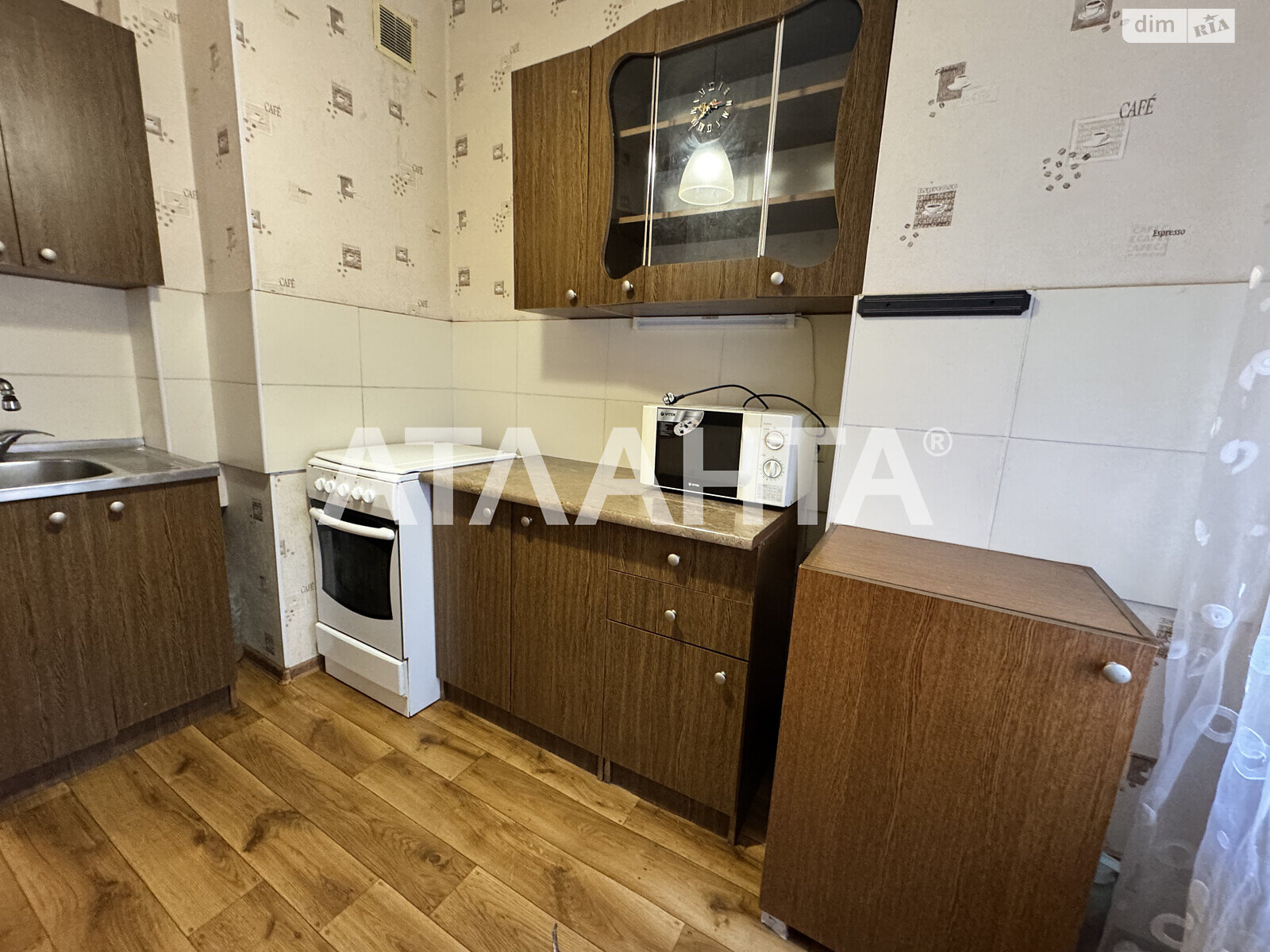 Продаж однокімнатної квартири в Одесі, на мас. Радужний, район Київський фото 1 Продаж однокімнатної квартири в Одесі, на мас. Радужний, район Київський фото 1