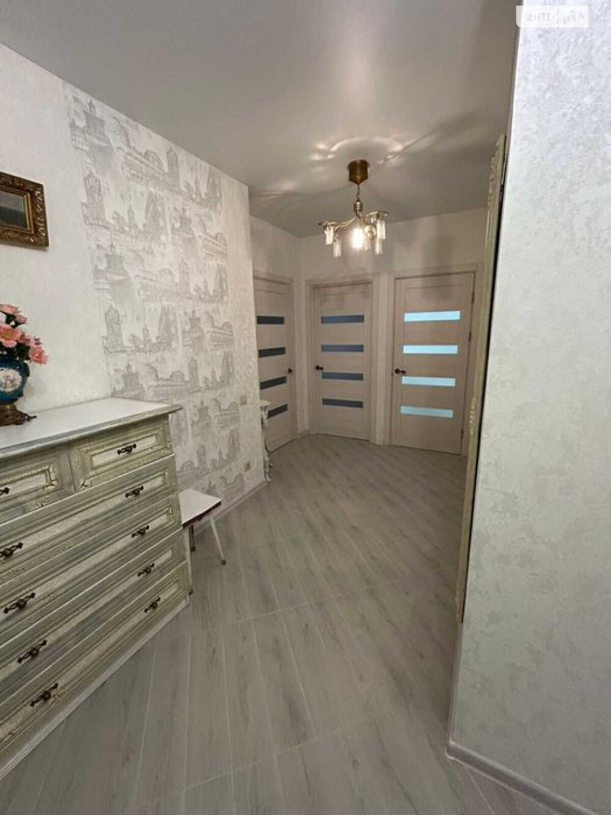Продажа двухкомнатной квартиры в Одессе, на мас. Радужный, район Киевский фото 1 Продажа двухкомнатной квартиры в Одессе, на мас. Радужный, район Киевский фото 1
