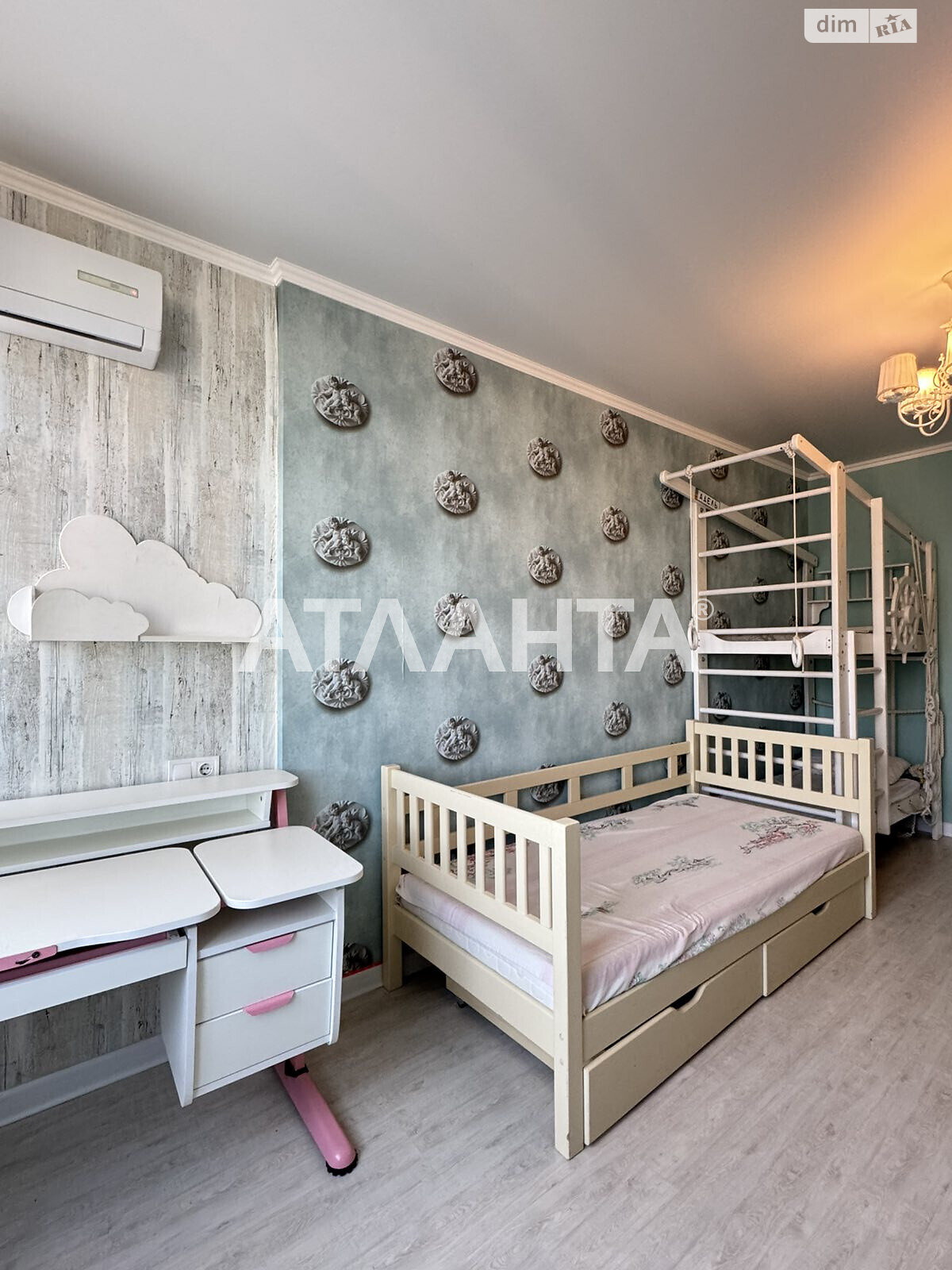 Продаж двокімнатної квартири в Одесі, на мас. Радужний, район Київський фото 1 Продаж двокімнатної квартири в Одесі, на мас. Радужний, район Київський фото 1