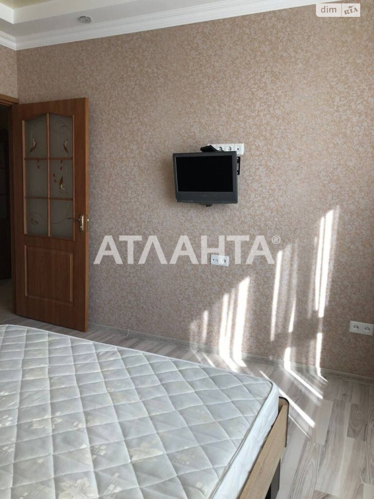 Продаж однокімнатної квартири в Одесі, на мас. Радужний, район Київський фото 1 Продаж однокімнатної квартири в Одесі, на мас. Радужний, район Київський фото 1