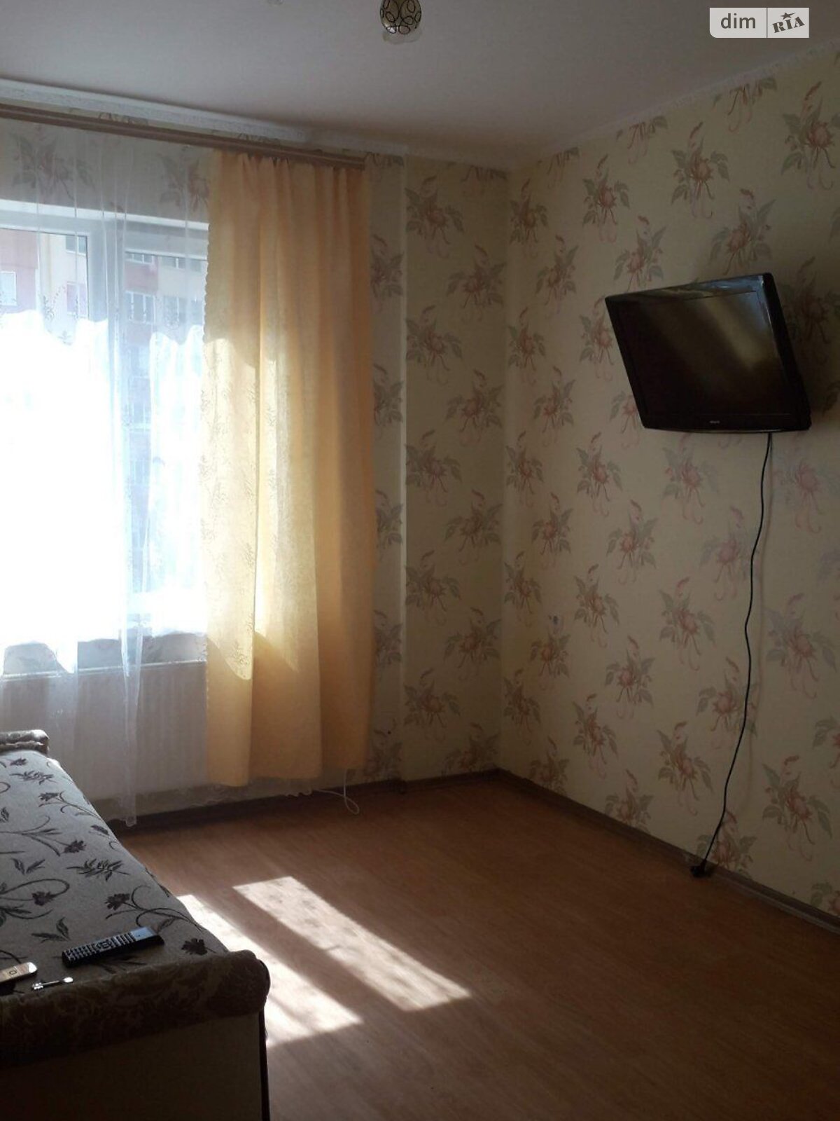 Продажа однокомнатной квартиры в Одессе, на мас. Радужный, район Киевский фото 1 Продажа однокомнатной квартиры в Одессе, на мас. Радужный, район Киевский фото 1