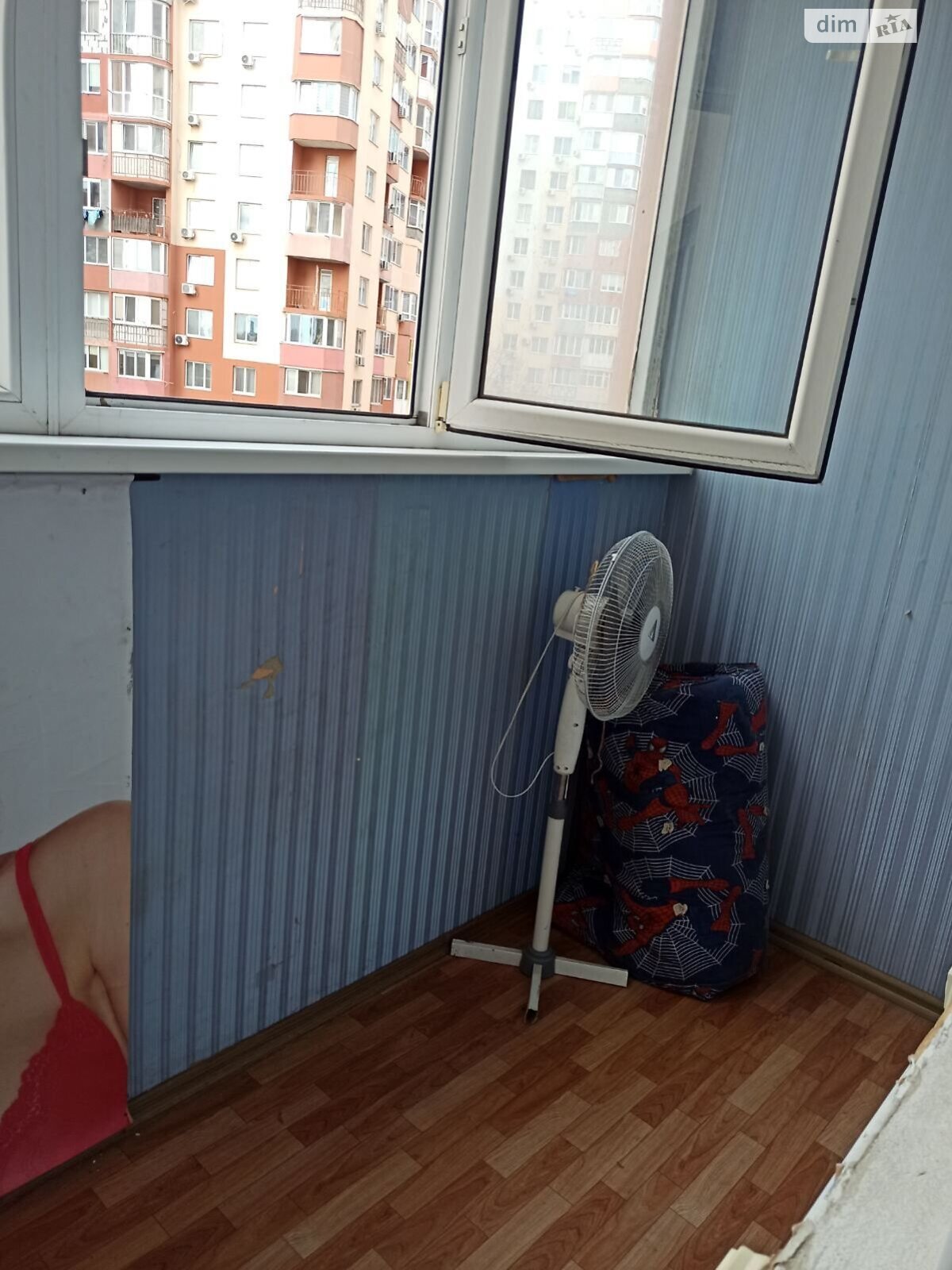 Продажа однокомнатной квартиры в Одессе, на мас. Радужный, район Киевский фото 1 Продажа однокомнатной квартиры в Одессе, на мас. Радужный, район Киевский фото 1