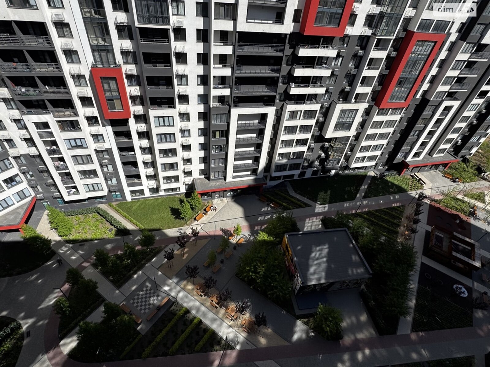 Продажа трехкомнатной квартиры в Одессе, на ул. Спортивная 3/2, район Киевский фото 1 Продажа трехкомнатной квартиры в Одессе, на ул. Спортивная 3/2, район Киевский фото 1