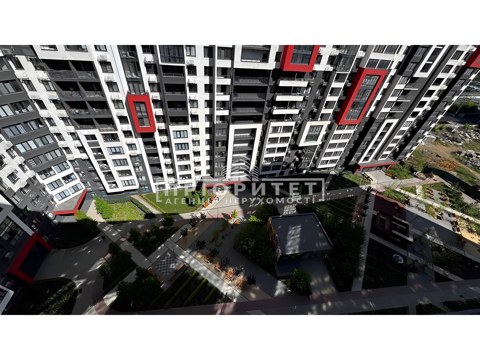 Продаж трикімнатної квартири в Одесі, на вул. Спортивна, район Київський фото 1 Продаж трикімнатної квартири в Одесі, на вул. Спортивна, район Київський фото 1