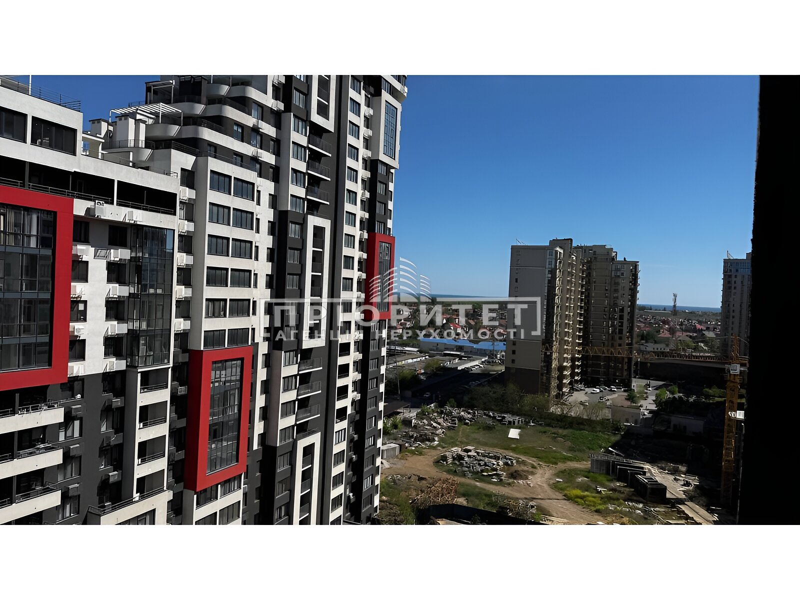 Продаж трикімнатної квартири в Одесі, на вул. Спортивна, район Київський фото 1 Продаж трикімнатної квартири в Одесі, на вул. Спортивна, район Київський фото 1