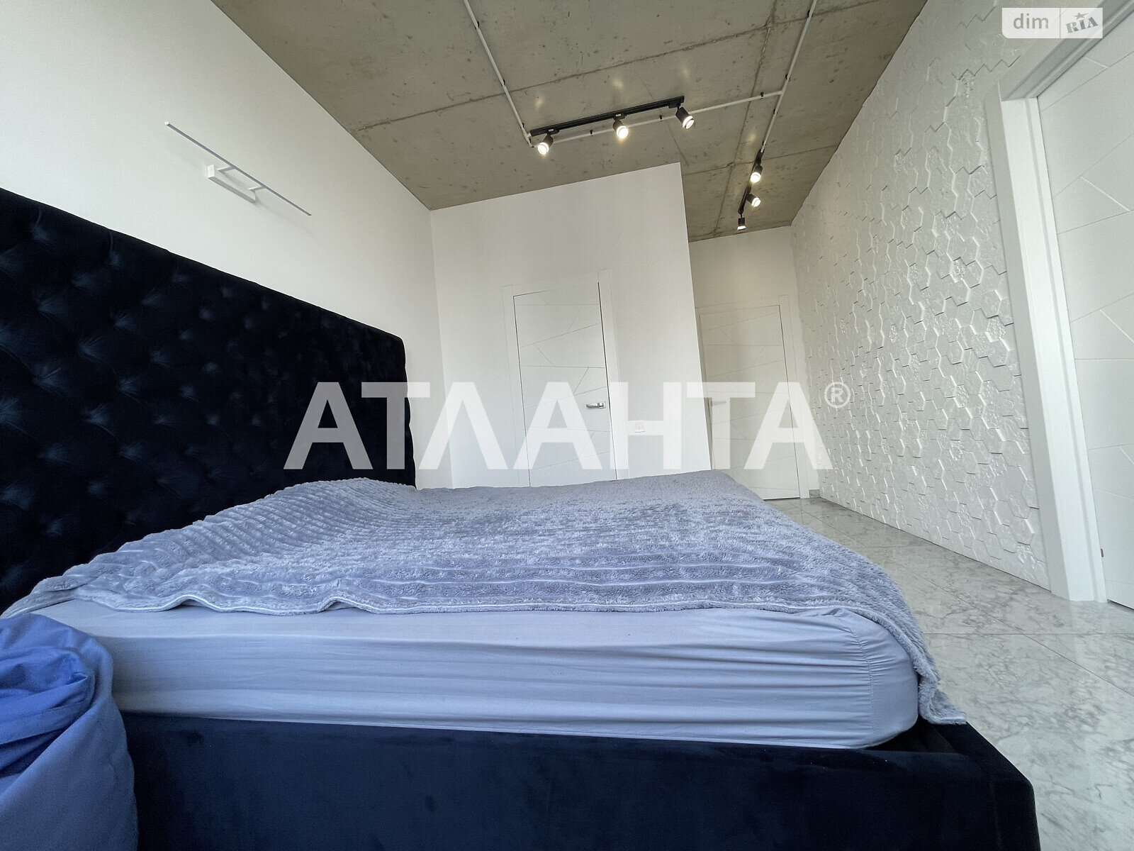 Продажа двухкомнатной квартиры в Лиманке, на ул. Спортивная 3/1, район Киевский фото 1 Продажа двухкомнатной квартиры в Лиманке, на ул. Спортивная 3/1, район Киевский фото 1