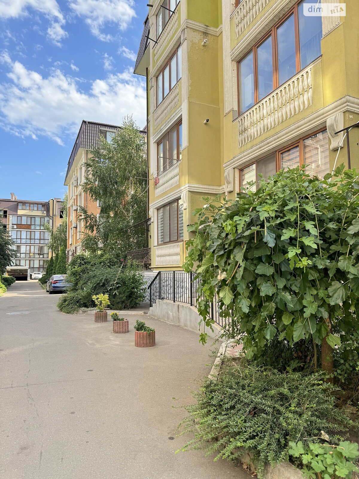 Продажа однокомнатной квартиры в Одессе, на ул. Таирова, район Киевский фото 1 Продажа однокомнатной квартиры в Одессе, на ул. Таирова, район Киевский фото 1