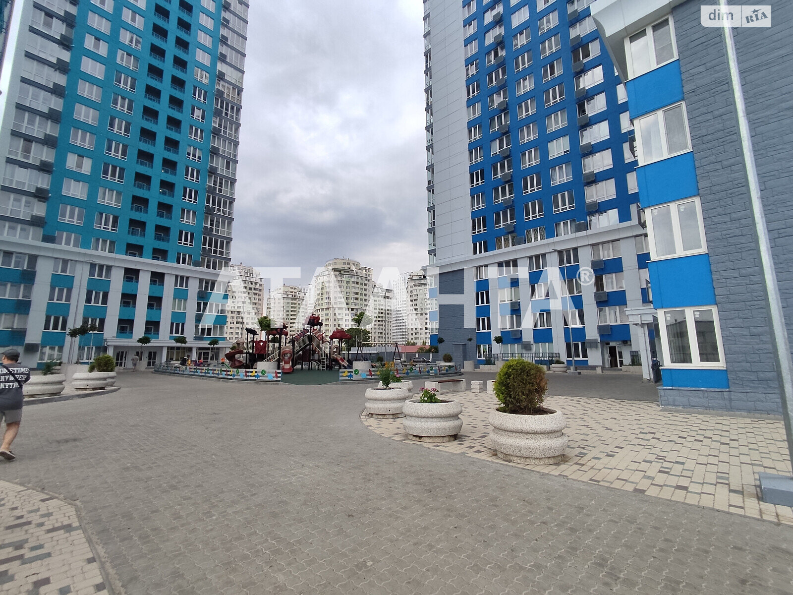 Продаж трикімнатної квартири в Одесі, на вул. Георгія Липського 75Д, кв. 75, район Київський фото 1 Продаж трикімнатної квартири в Одесі, на вул. Георгія Липського 75Д, кв. 75, район Київський фото 1