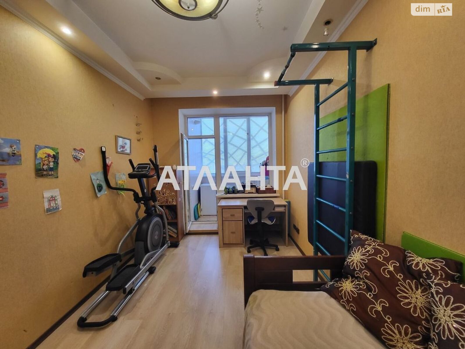 Продаж трикімнатної квартири в Одесі, на вул. Левітана, район Київський фото 2 Продаж трикімнатної квартири в Одесі, на вул. Левітана, район Київський фото 2