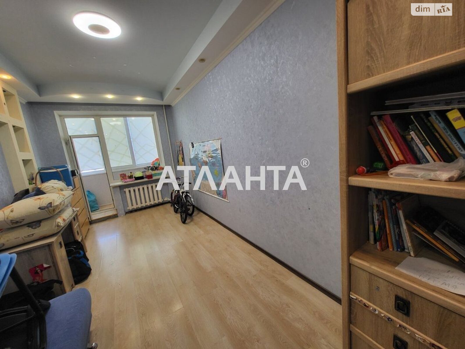 Продаж трикімнатної квартири в Одесі, на вул. Левітана, район Київський фото 2 Продаж трикімнатної квартири в Одесі, на вул. Левітана, район Київський фото 2