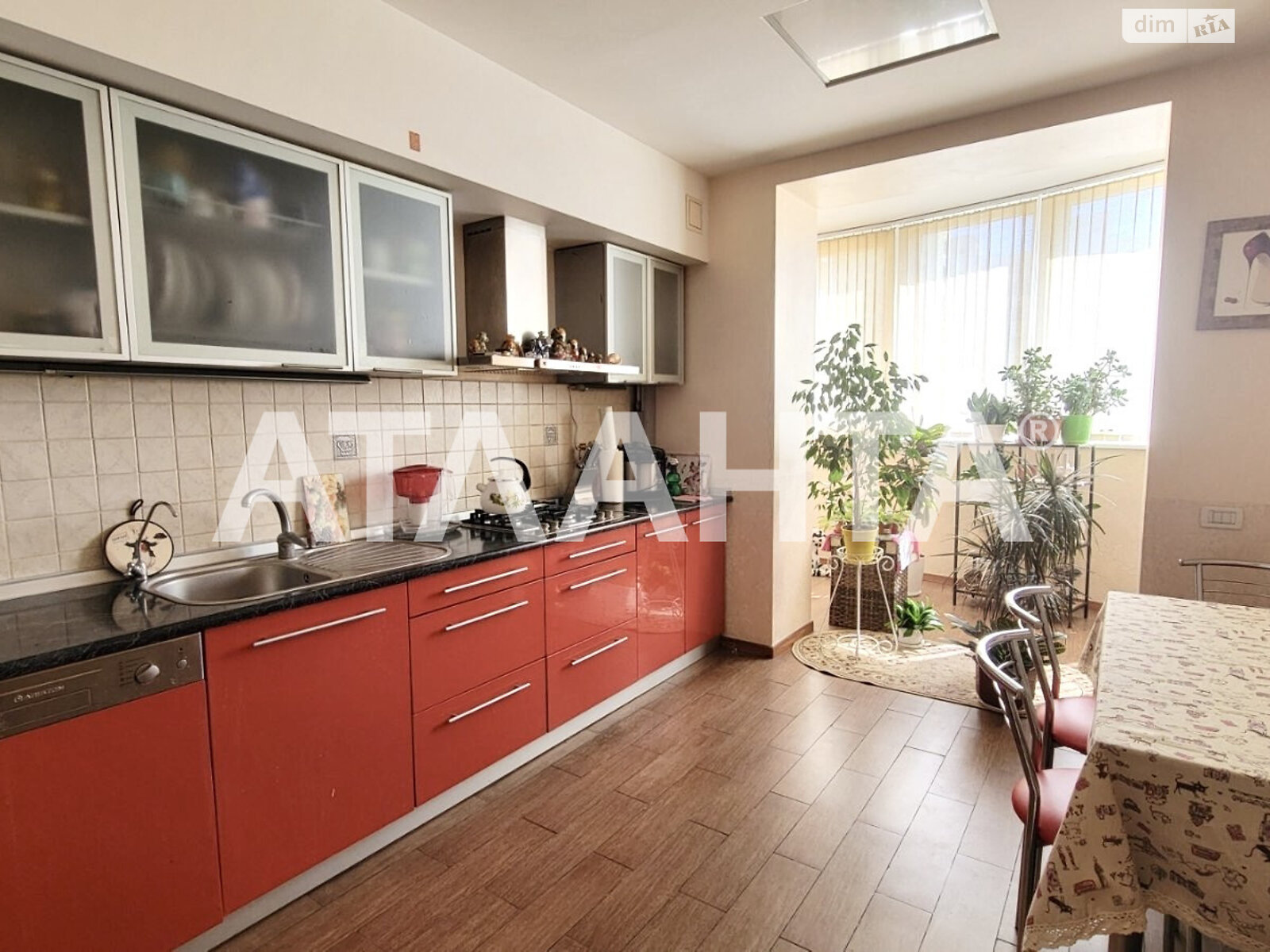 Продаж однокімнатної квартири в Одесі, на вул. Тополина, район Київський фото 1 Продаж однокімнатної квартири в Одесі, на вул. Тополина, район Київський фото 1