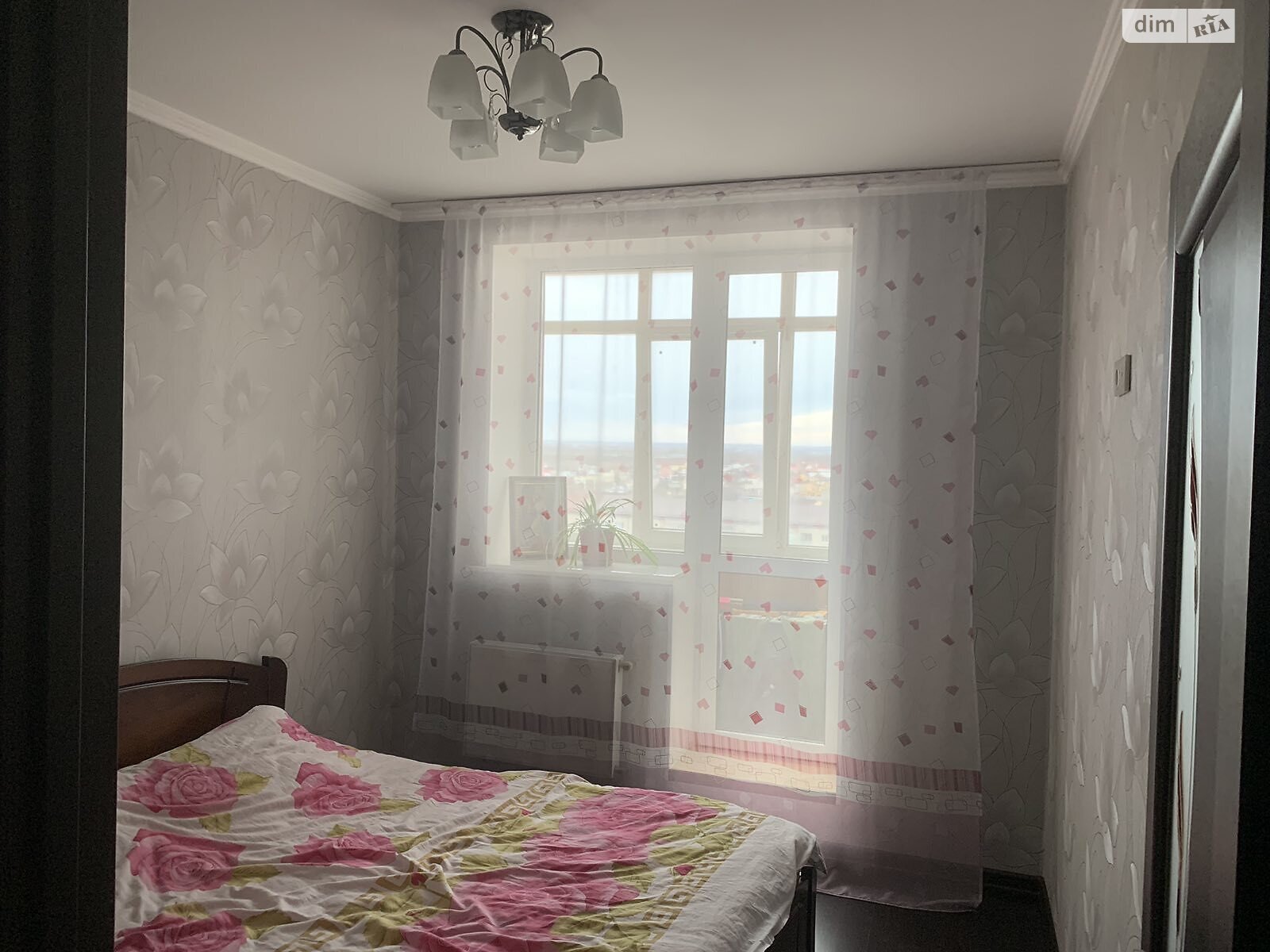 Продажа трехкомнатной квартиры в Одессе, на ул. Центральная (Люстдорф), район Киевский фото 1