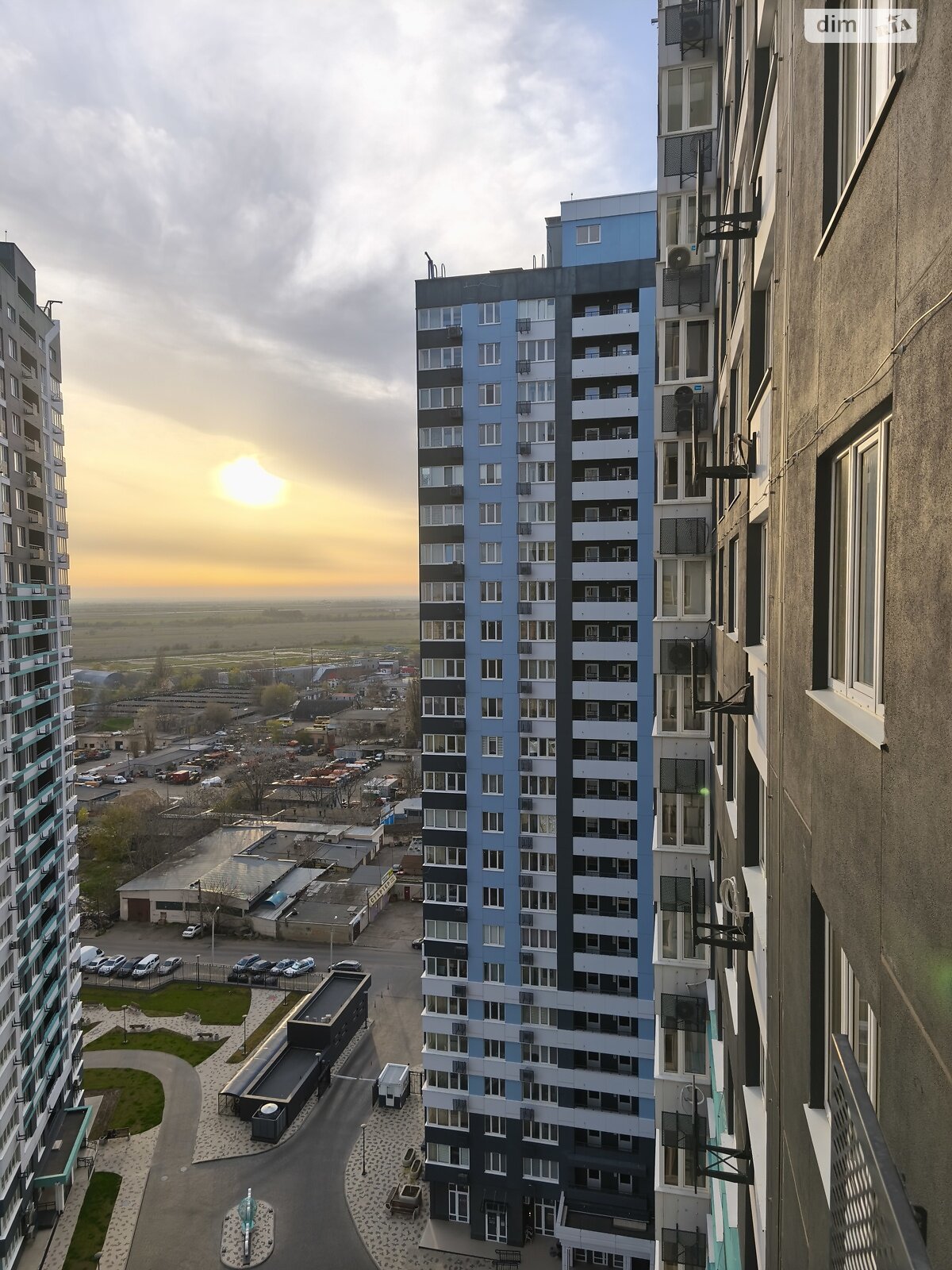 Продажа однокомнатной квартиры в Одессе, на ул. Варненская, район Киевский фото 1 Продажа однокомнатной квартиры в Одессе, на ул. Варненская, район Киевский фото 1