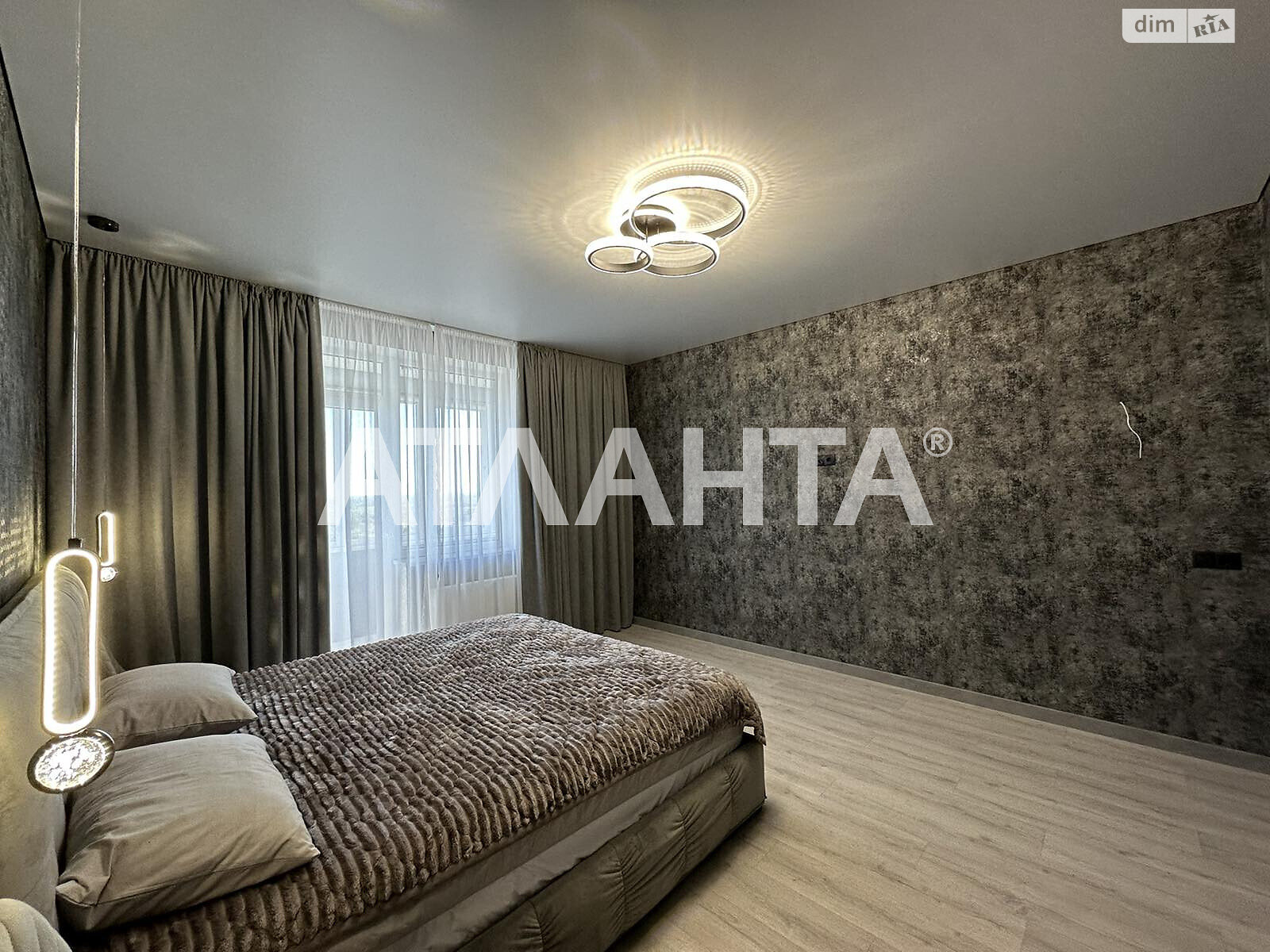 Продажа двухкомнатной квартиры в Одессе, на ул. Варненская 295, район Киевский фото 1 Продажа двухкомнатной квартиры в Одессе, на ул. Варненская 295, район Киевский фото 1