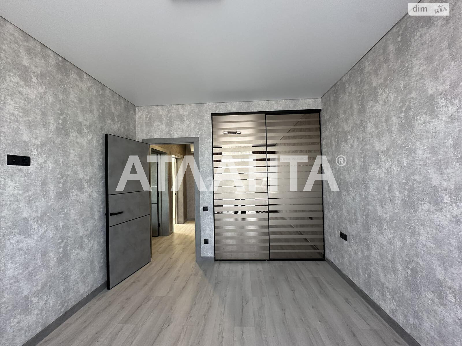 Продажа двухкомнатной квартиры в Одессе, на ул. Варненская 295, район Киевский фото 1 Продажа двухкомнатной квартиры в Одессе, на ул. Варненская 295, район Киевский фото 1