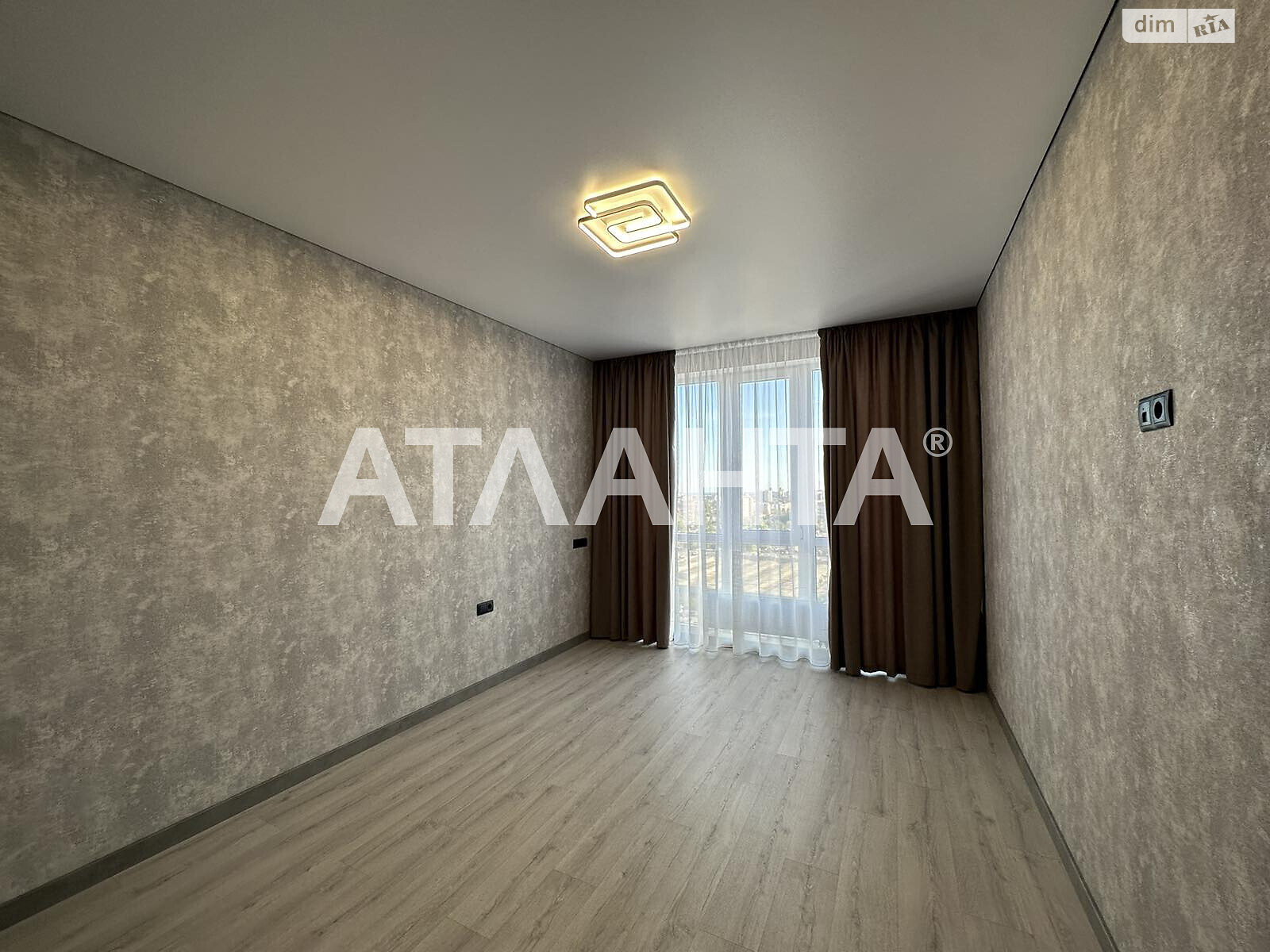 Продажа двухкомнатной квартиры в Одессе, на ул. Варненская 295, район Киевский фото 1 Продажа двухкомнатной квартиры в Одессе, на ул. Варненская 295, район Киевский фото 1