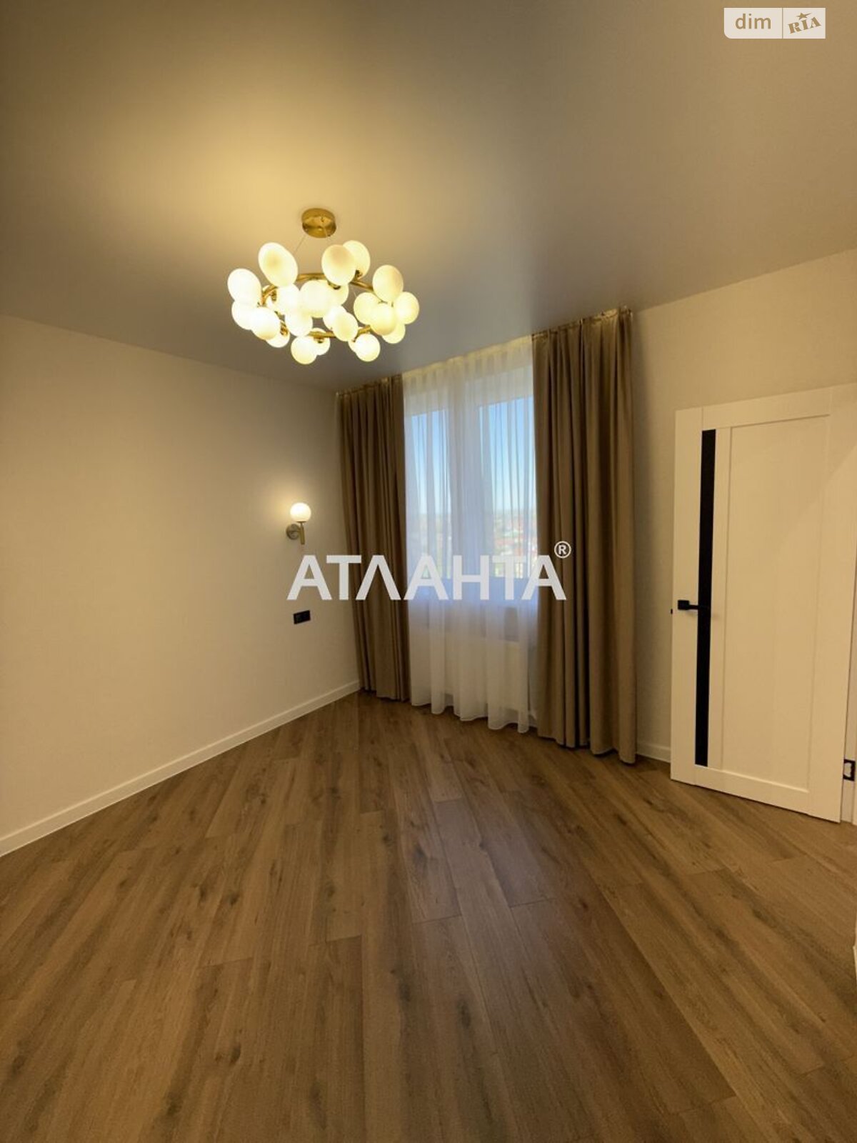 Продажа двухкомнатной квартиры в Одессе, на ул. Жемчужная 9, район Киевский фото 1 Продажа двухкомнатной квартиры в Одессе, на ул. Жемчужная 9, район Киевский фото 1