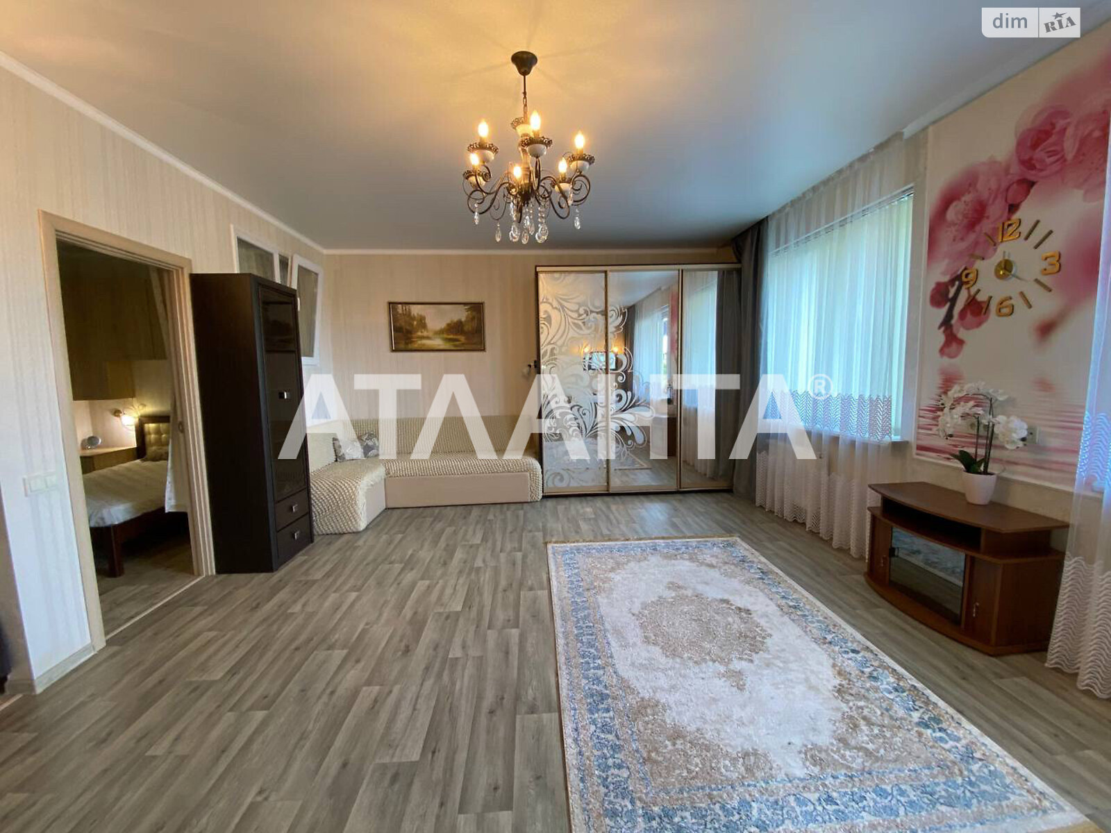 Продажа однокомнатной квартиры в Лиманке, на ул. Жемчужная 2, район Киевский фото 1 Продажа однокомнатной квартиры в Лиманке, на ул. Жемчужная 2, район Киевский фото 1
