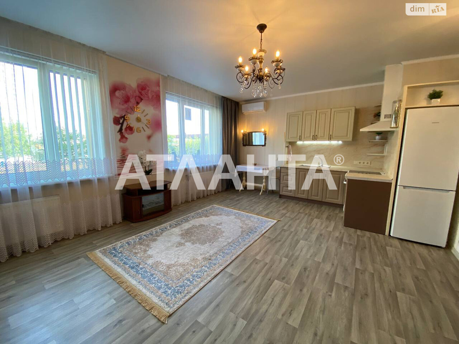 Продажа однокомнатной квартиры в Лиманке, на ул. Жемчужная 2, район Киевский фото 1 Продажа однокомнатной квартиры в Лиманке, на ул. Жемчужная 2, район Киевский фото 1